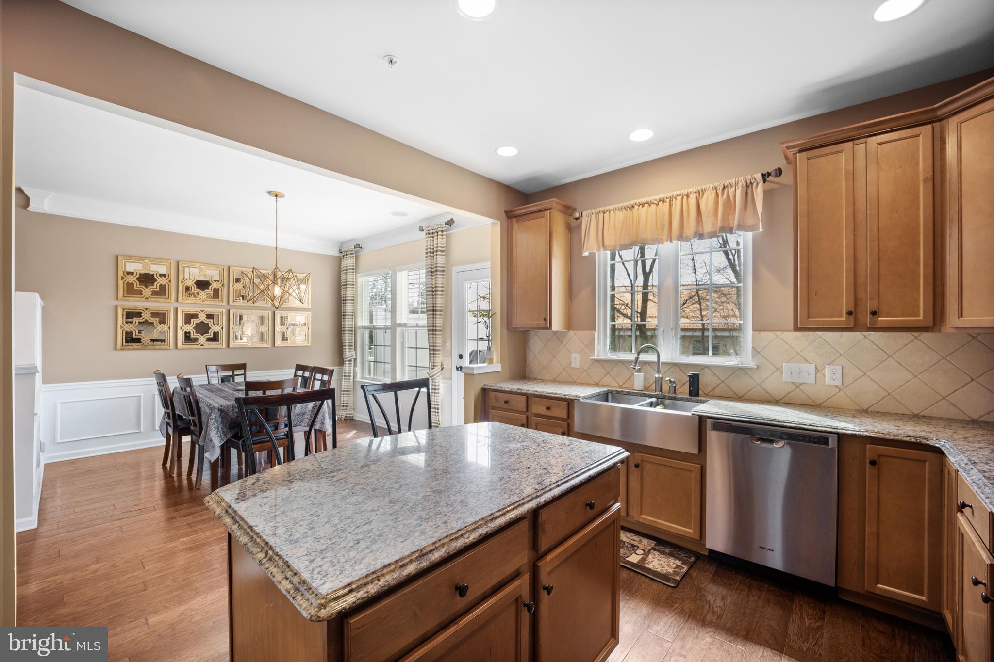 WARRINGTON POINTE - Residential Lease