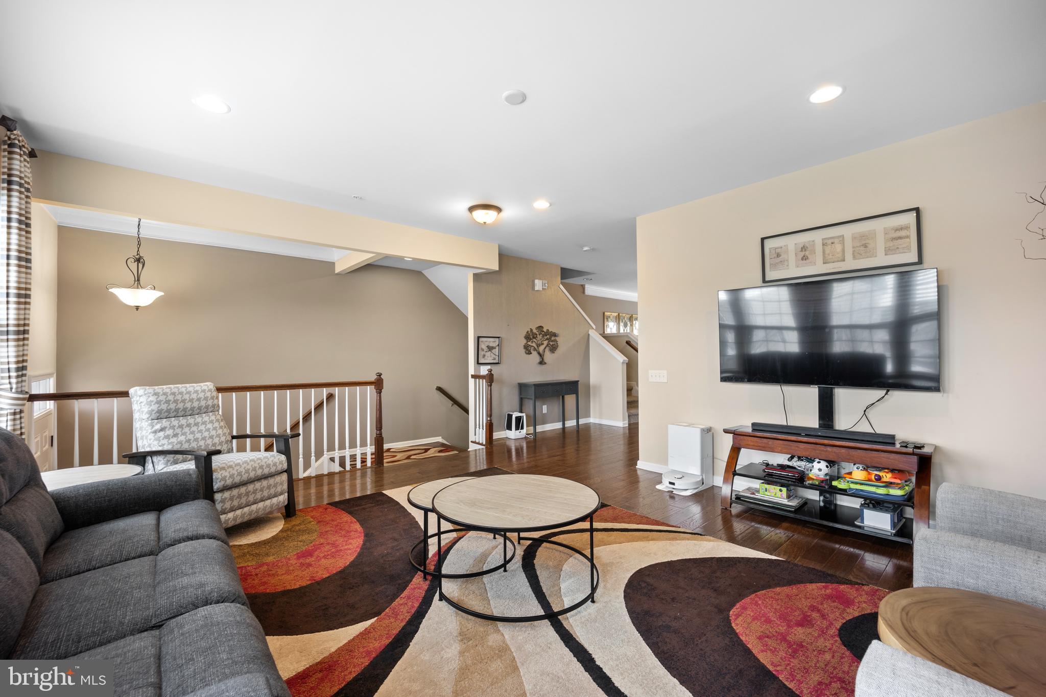 WARRINGTON POINTE - Residential Lease