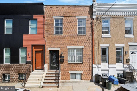 Townhouse For Rent - 2045 Morris Street<br/> PHILADELPHIA, PA 19145