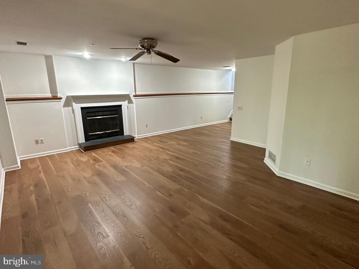 SEVEN OAKS - Residential Lease