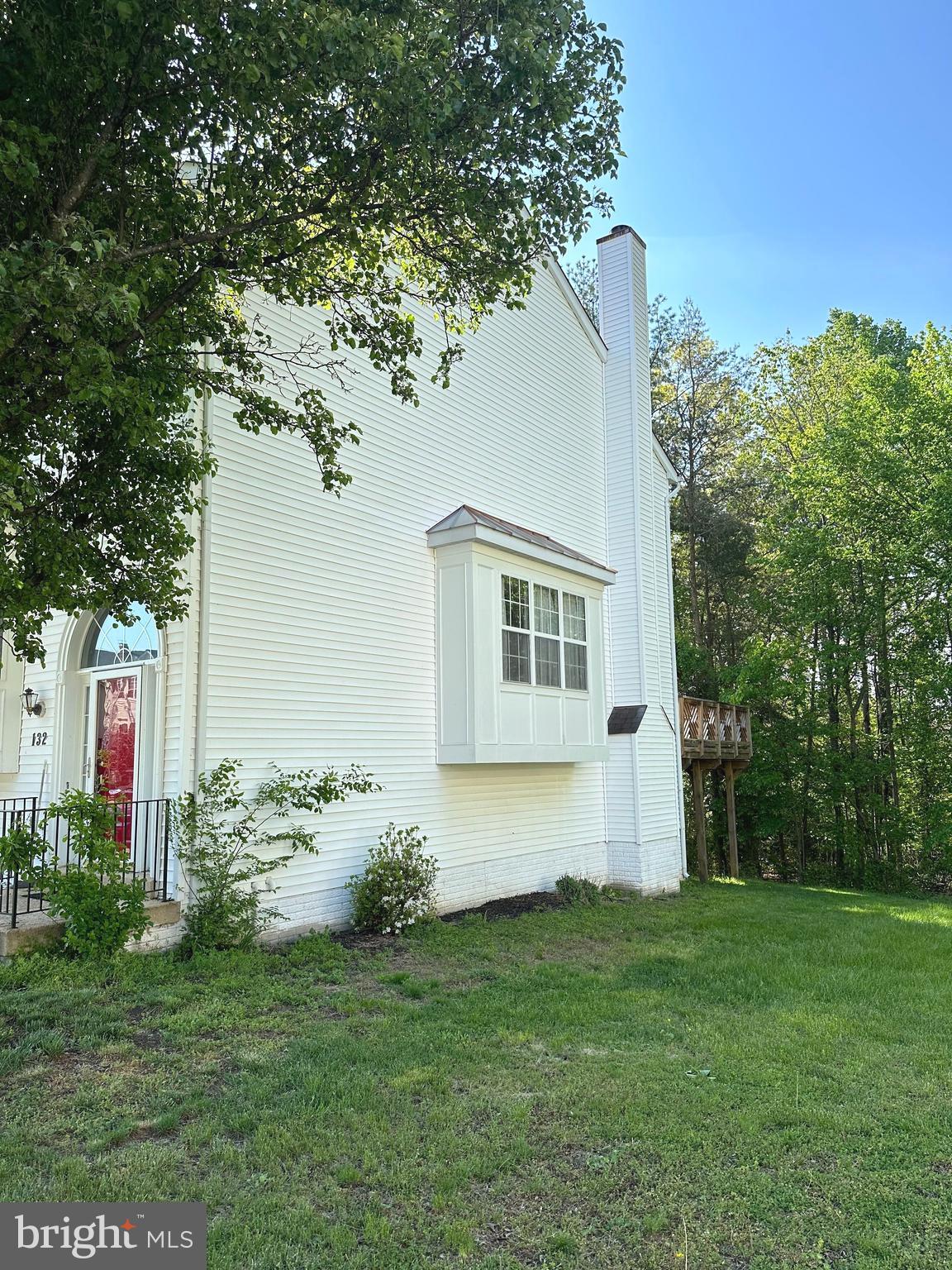 SEVEN OAKS - Residential Lease