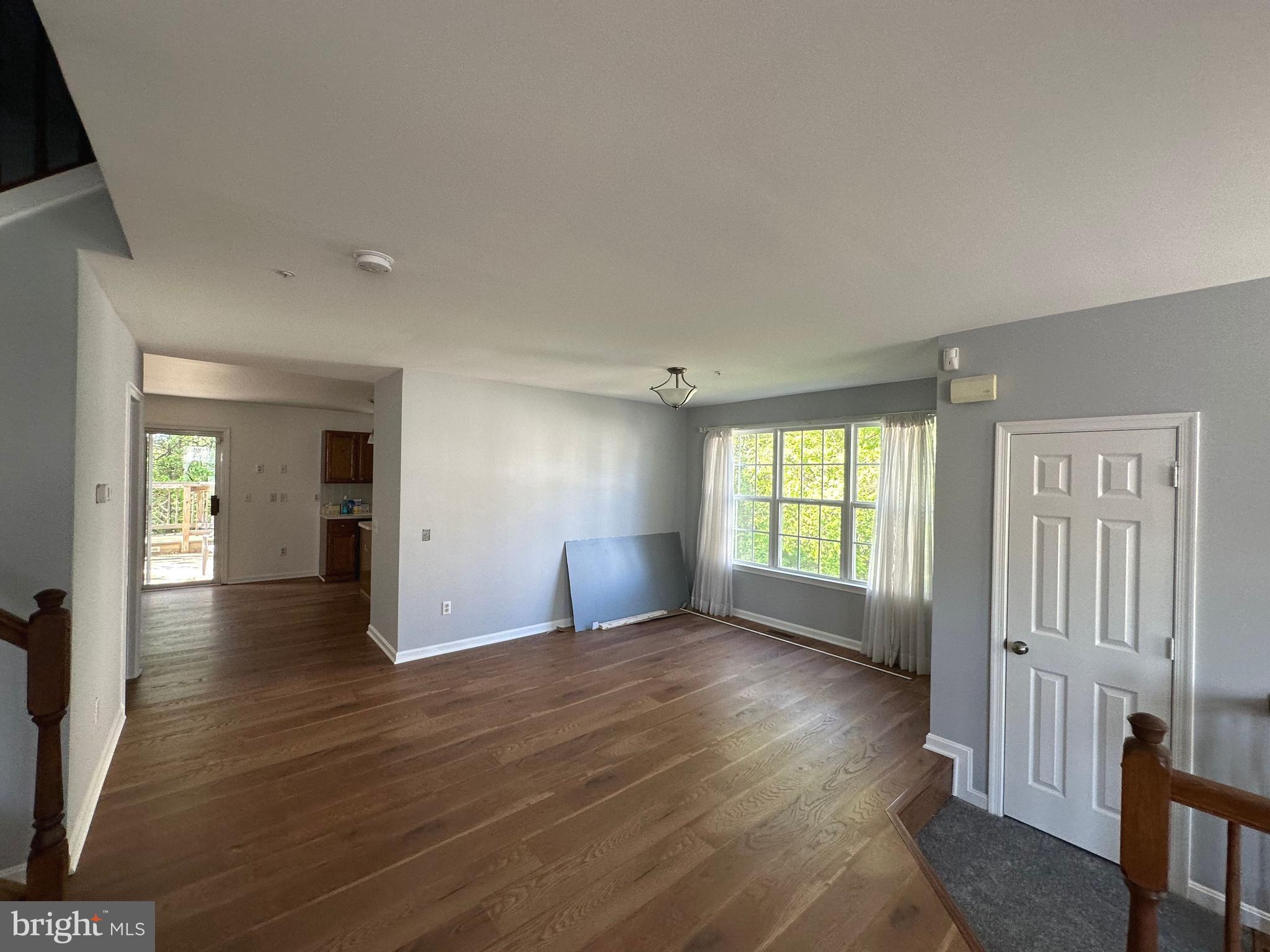 SEVEN OAKS - Residential Lease