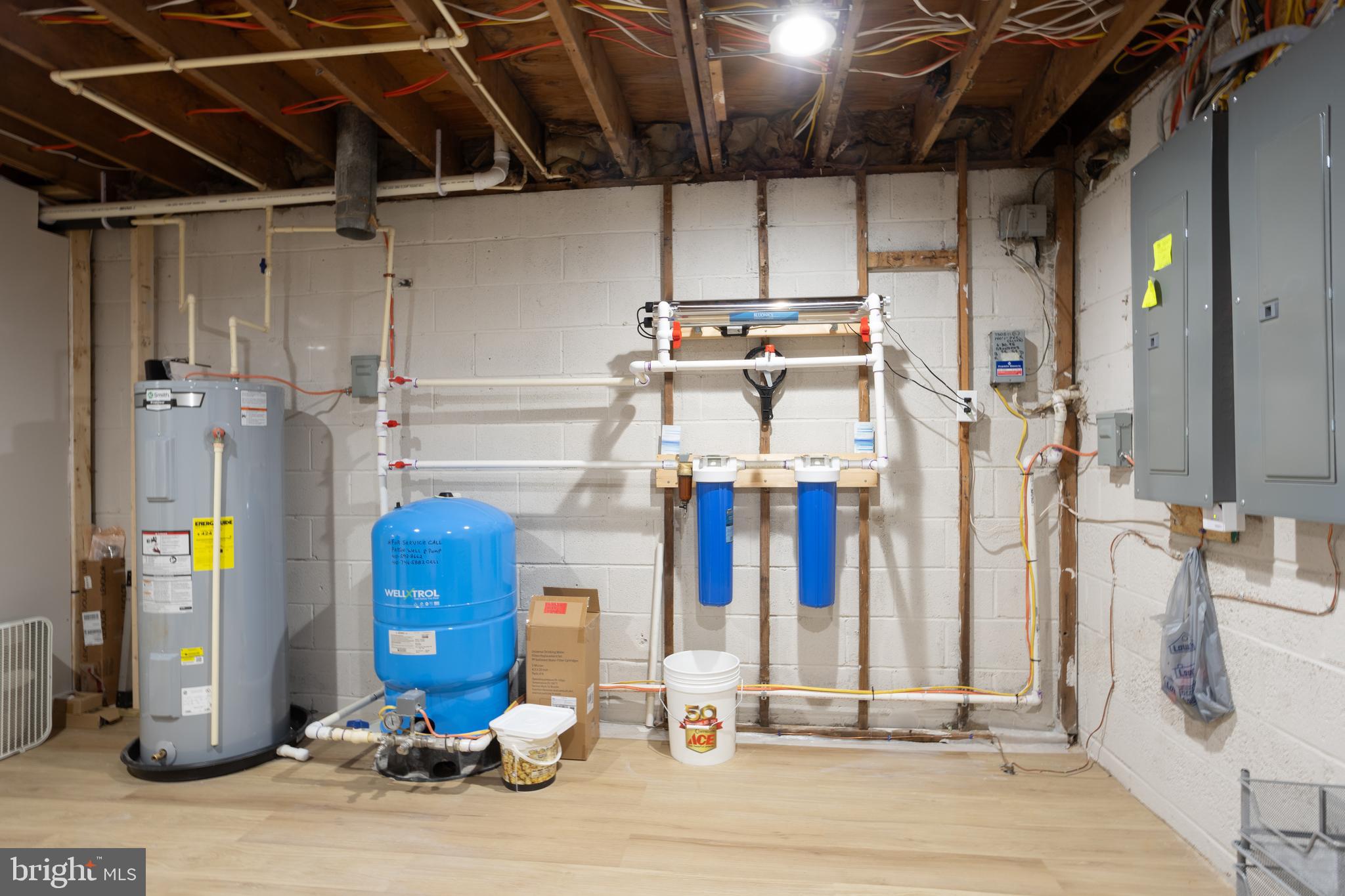 LONG GREEN MANOR - Residential