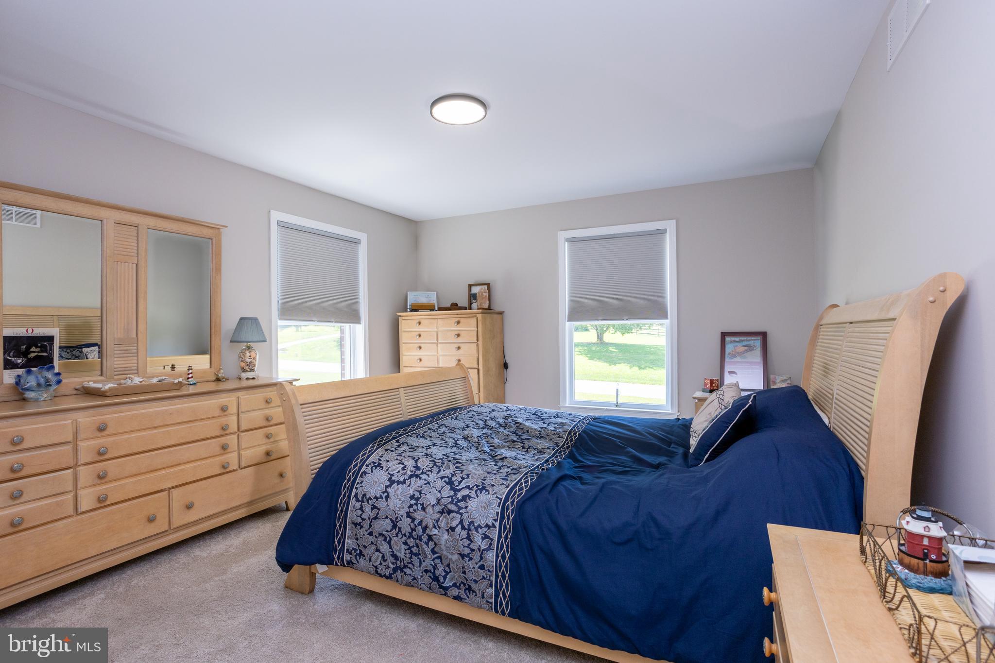 LONG GREEN MANOR - Residential