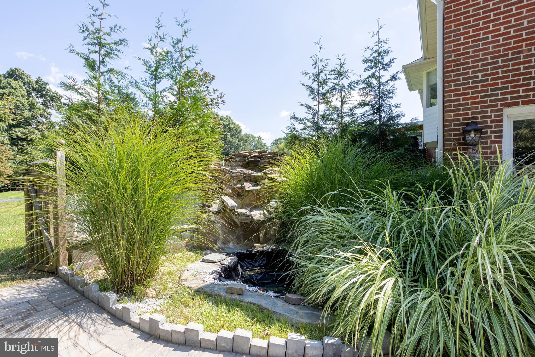 LONG GREEN MANOR - Residential