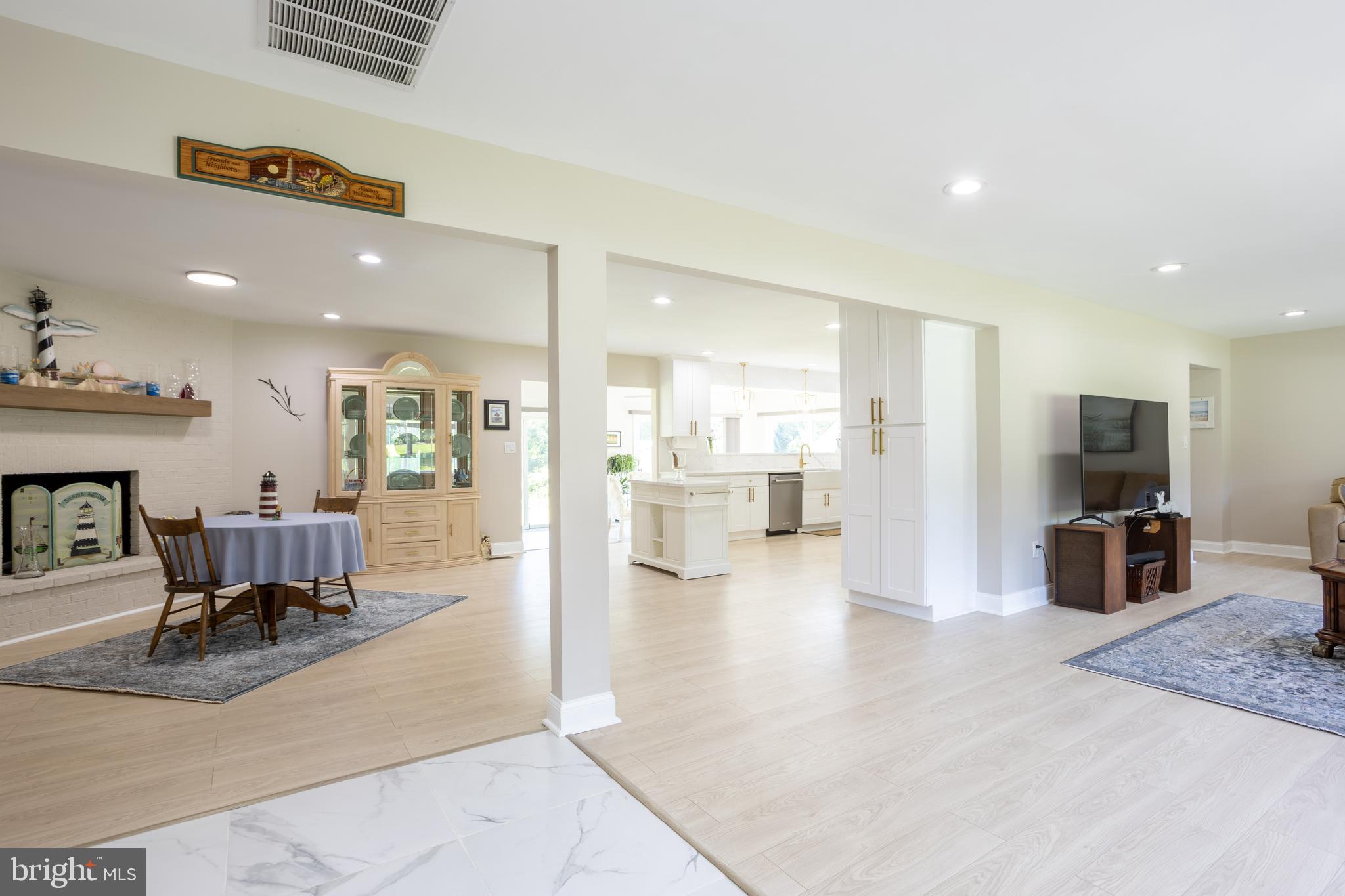 LONG GREEN MANOR - Residential