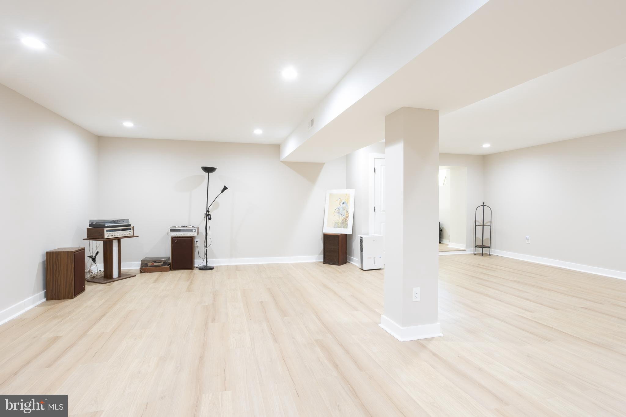 LONG GREEN MANOR - Residential