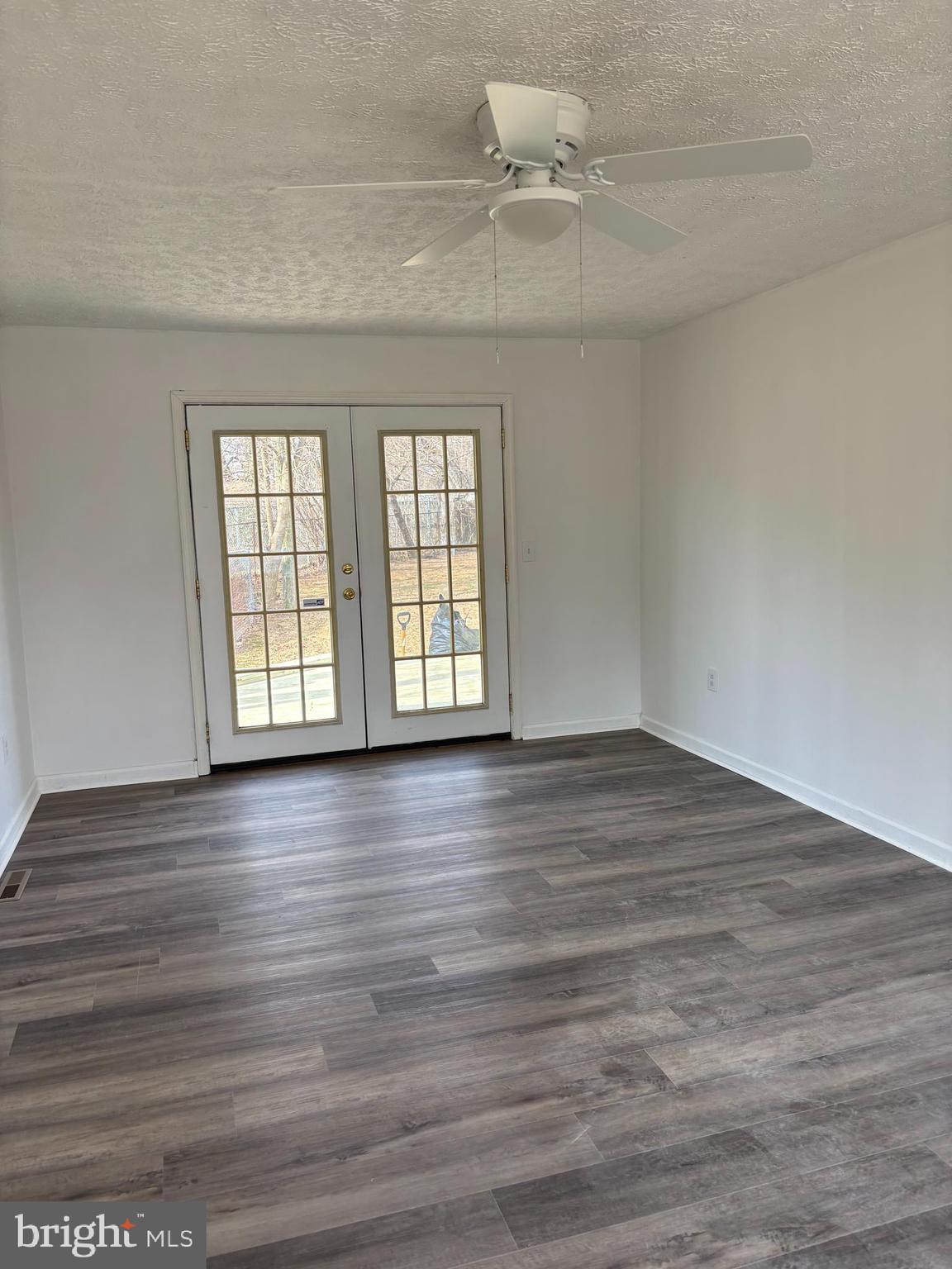 MEADOWVIEW - Residential