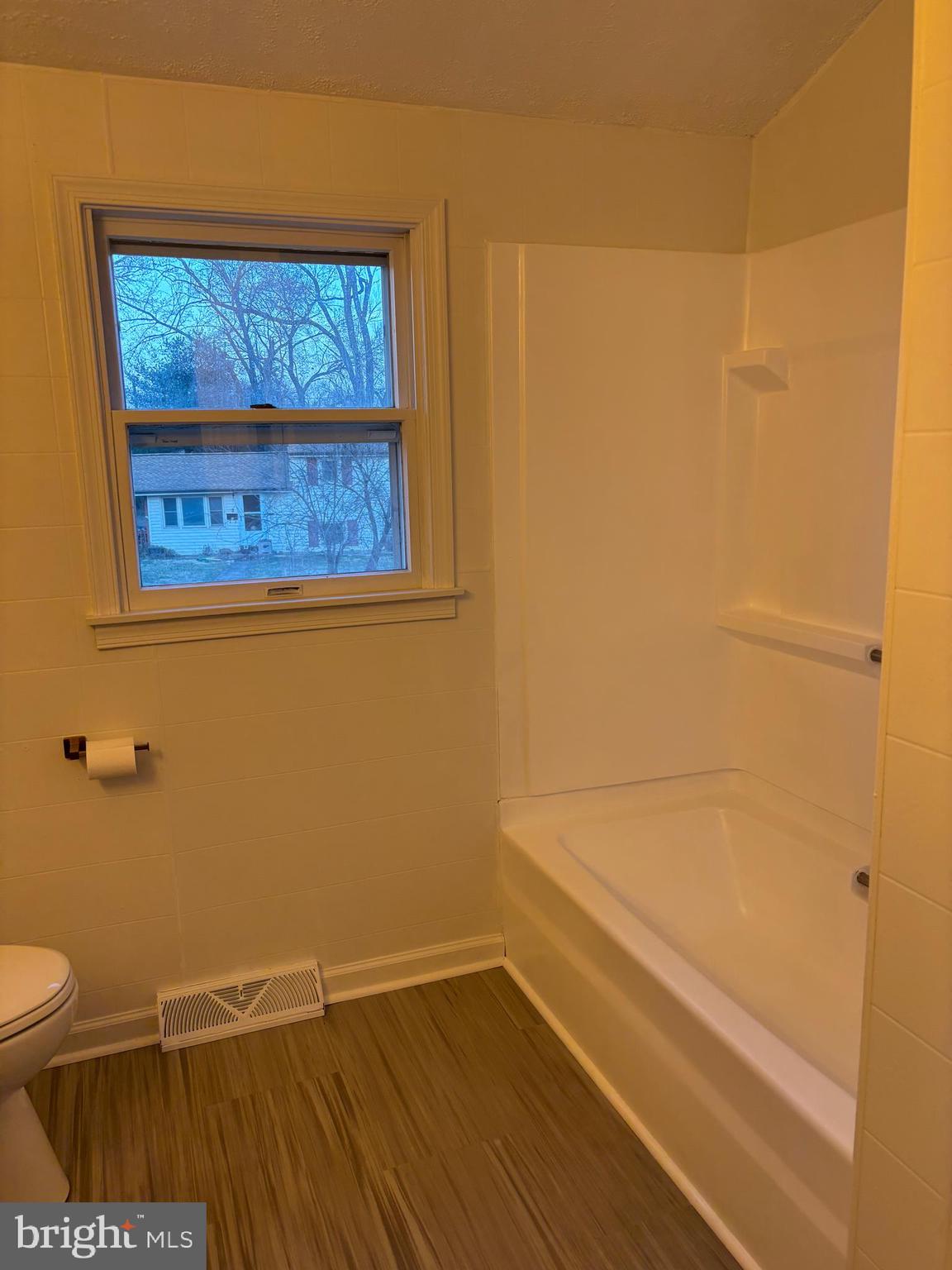 MEADOWVIEW - Residential