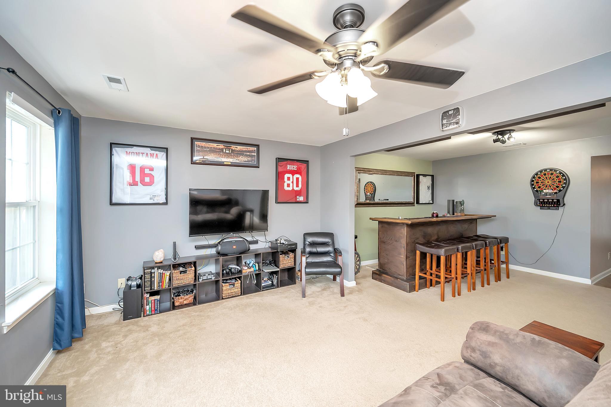 SALEM FIELDS - Residential