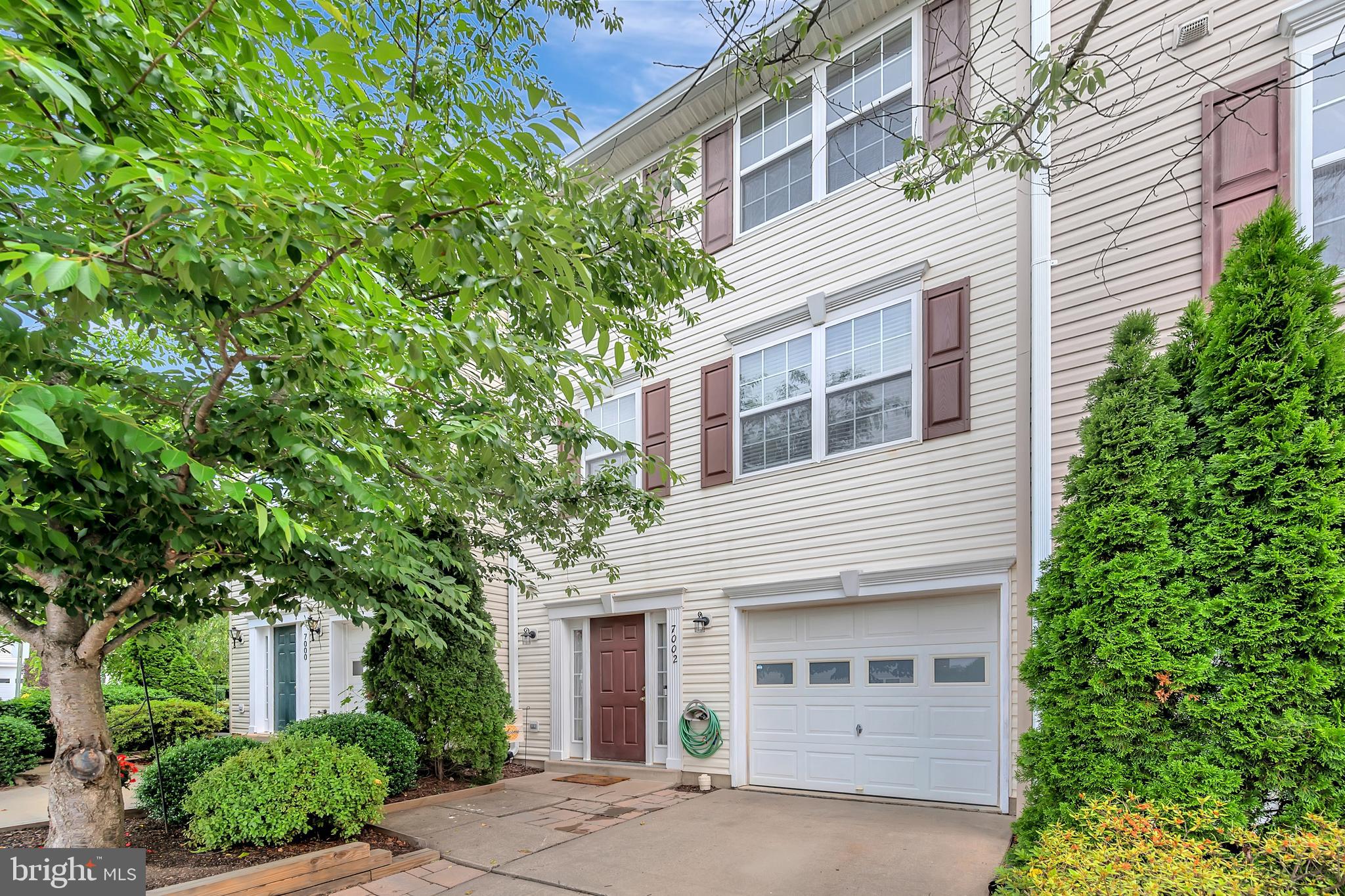 SALEM FIELDS - Residential