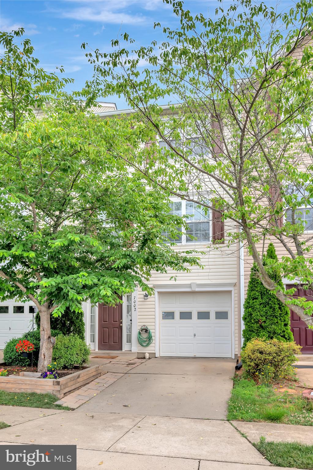 SALEM FIELDS - Residential