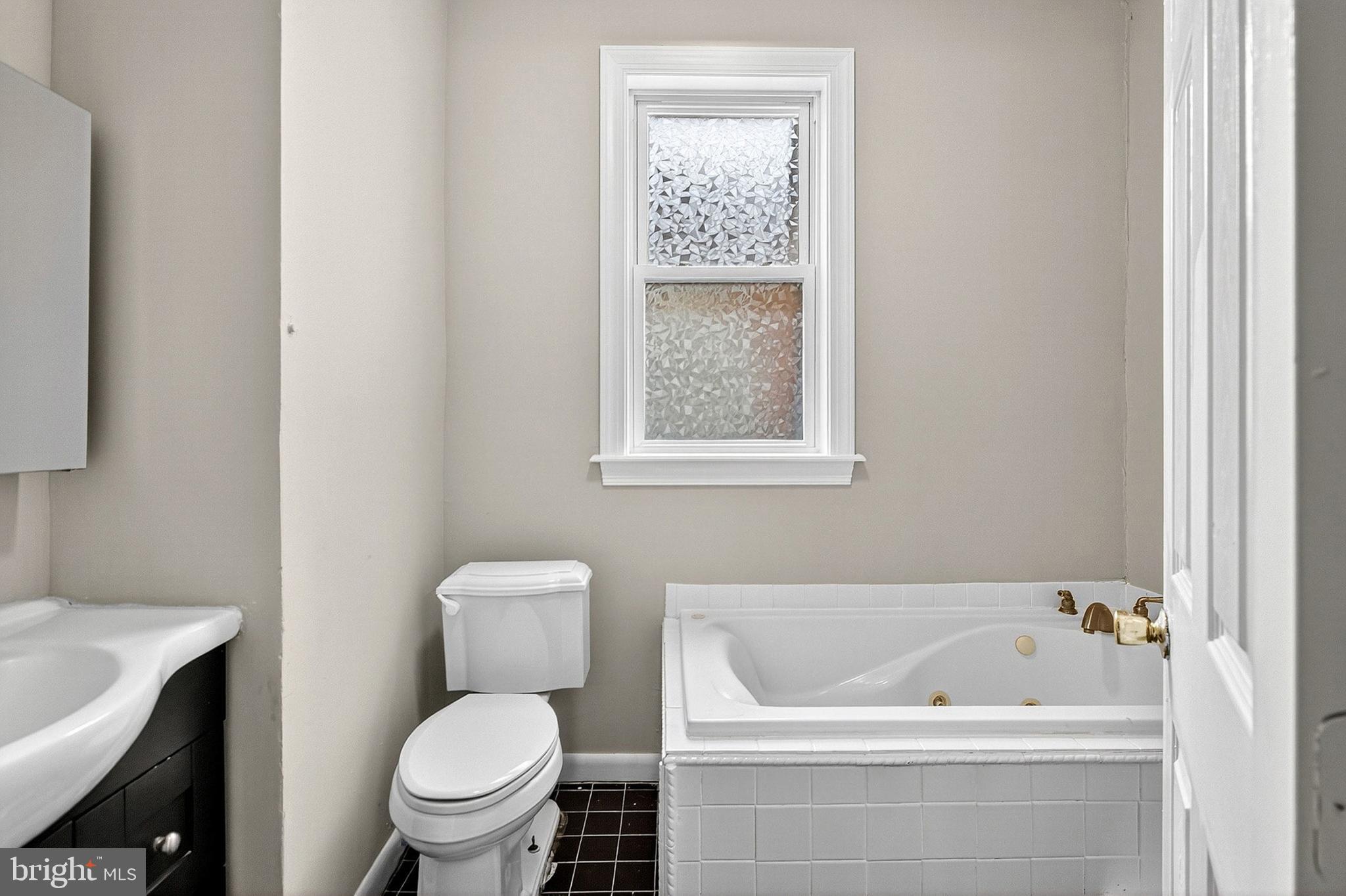 COBBS CREEK - Residential