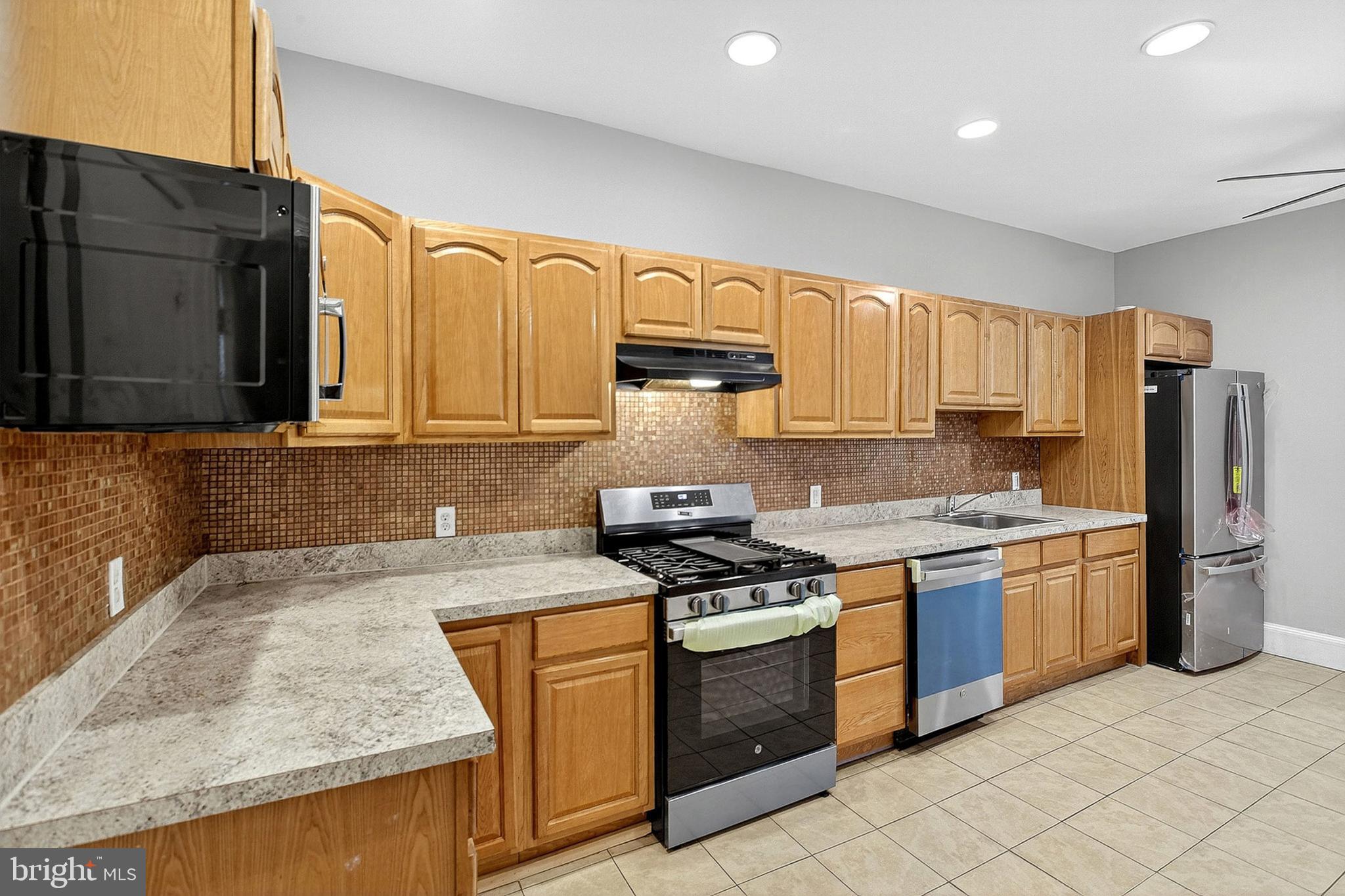 COBBS CREEK - Residential