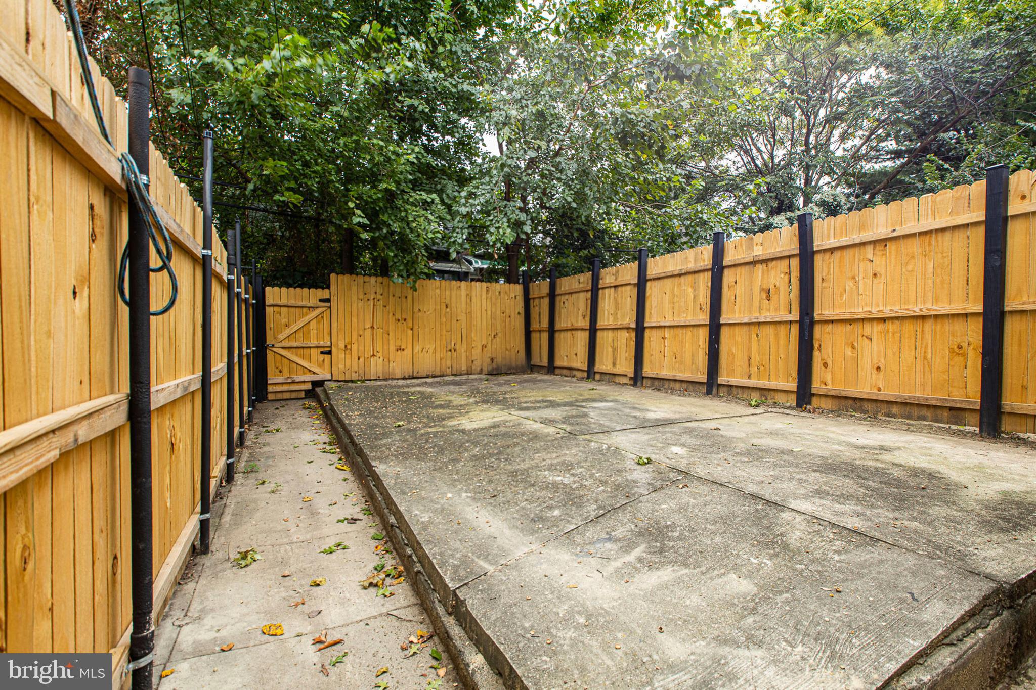 COBBS CREEK - Residential