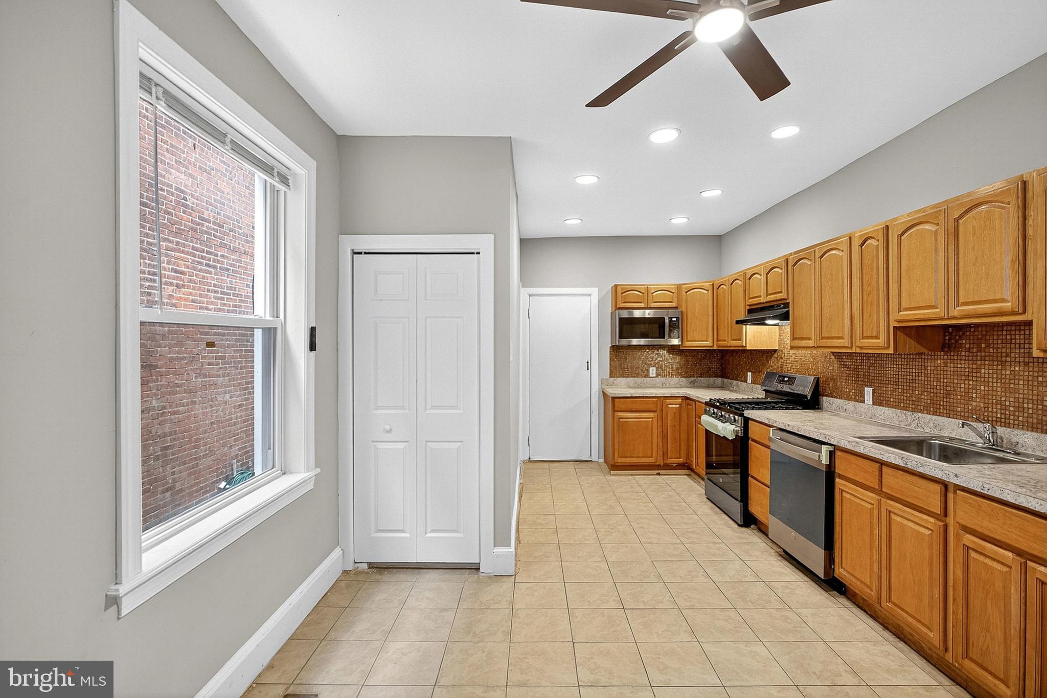 COBBS CREEK - Residential