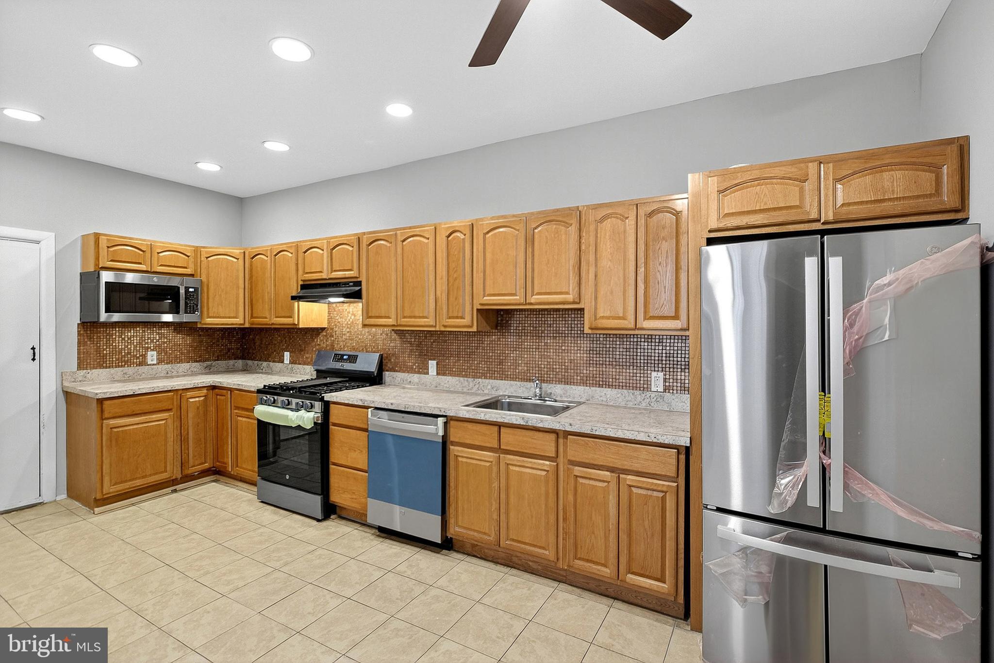 COBBS CREEK - Residential