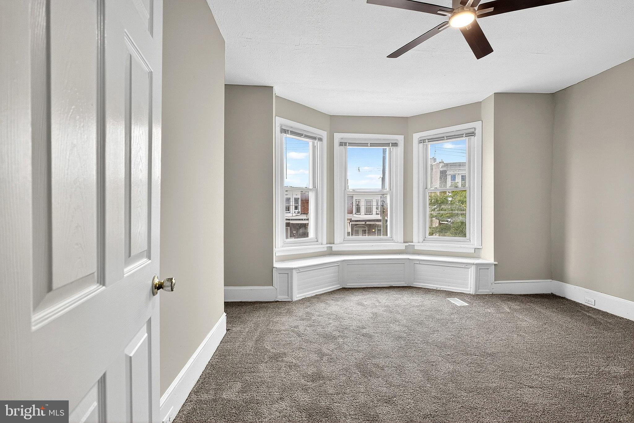 COBBS CREEK - Residential