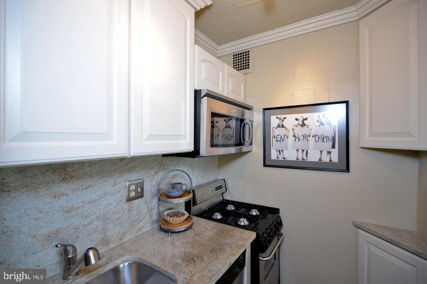 PARK PLACE - Residential Lease