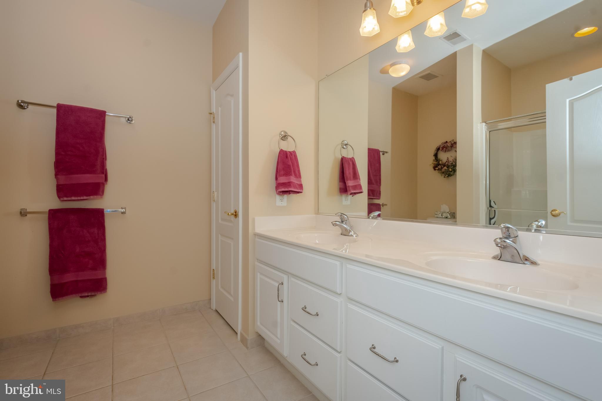 FOREST VIEW - Residential