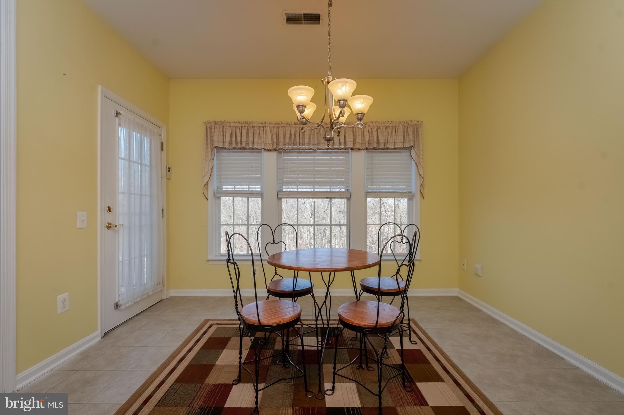 FOREST VIEW - Residential