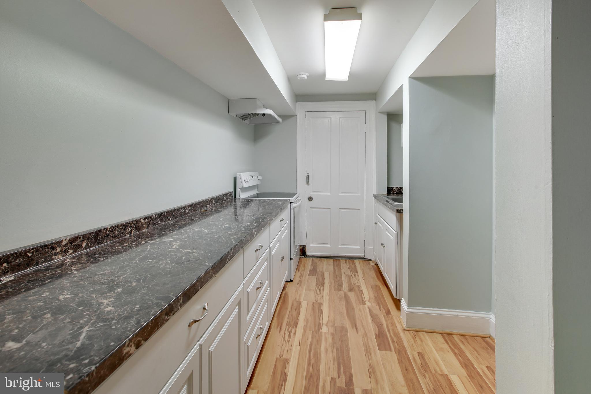 MOUNT VERNON PLACE HISTORIC DISTRICT - Commercial Sale