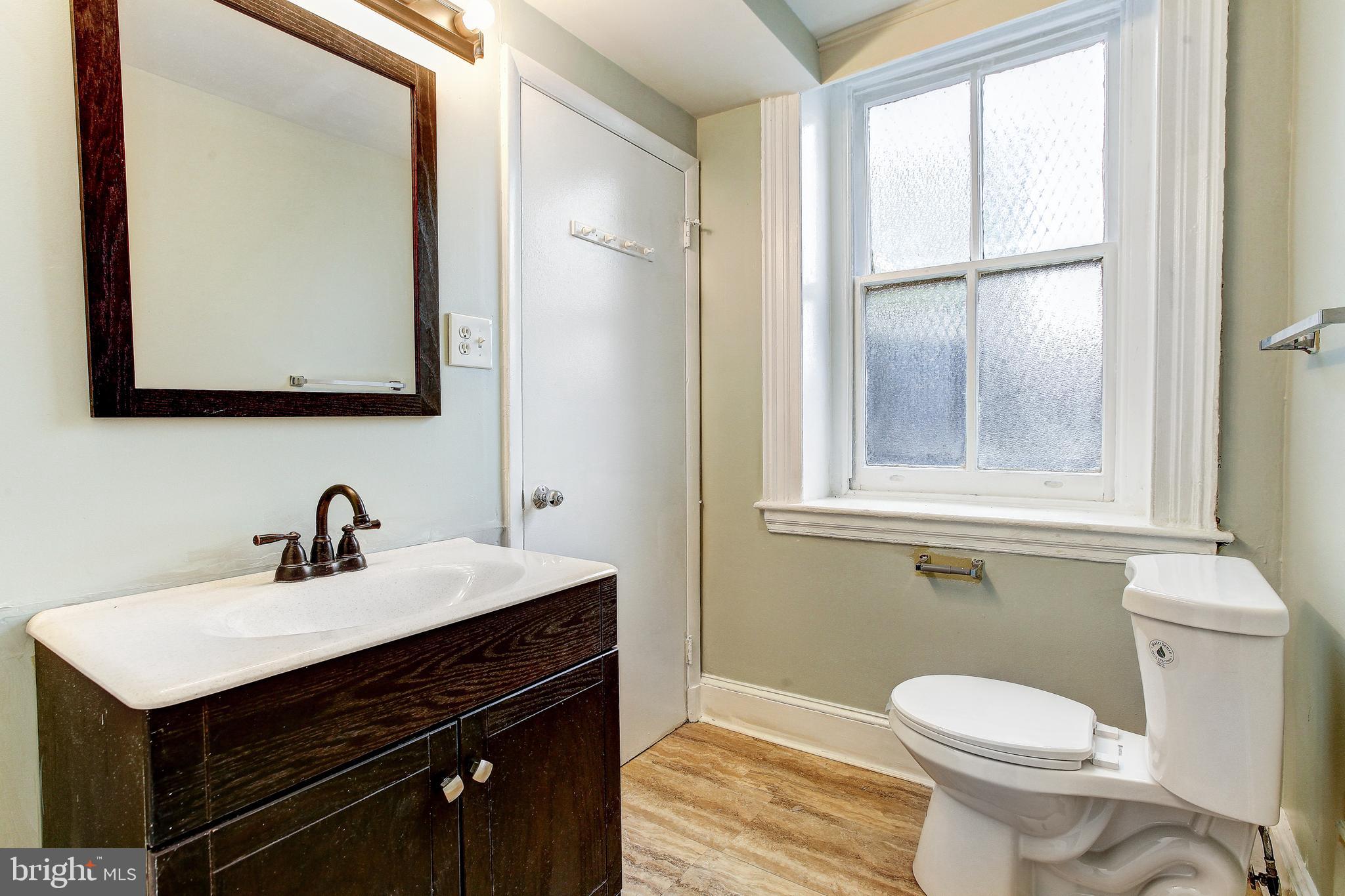MOUNT VERNON PLACE HISTORIC DISTRICT - Commercial Sale