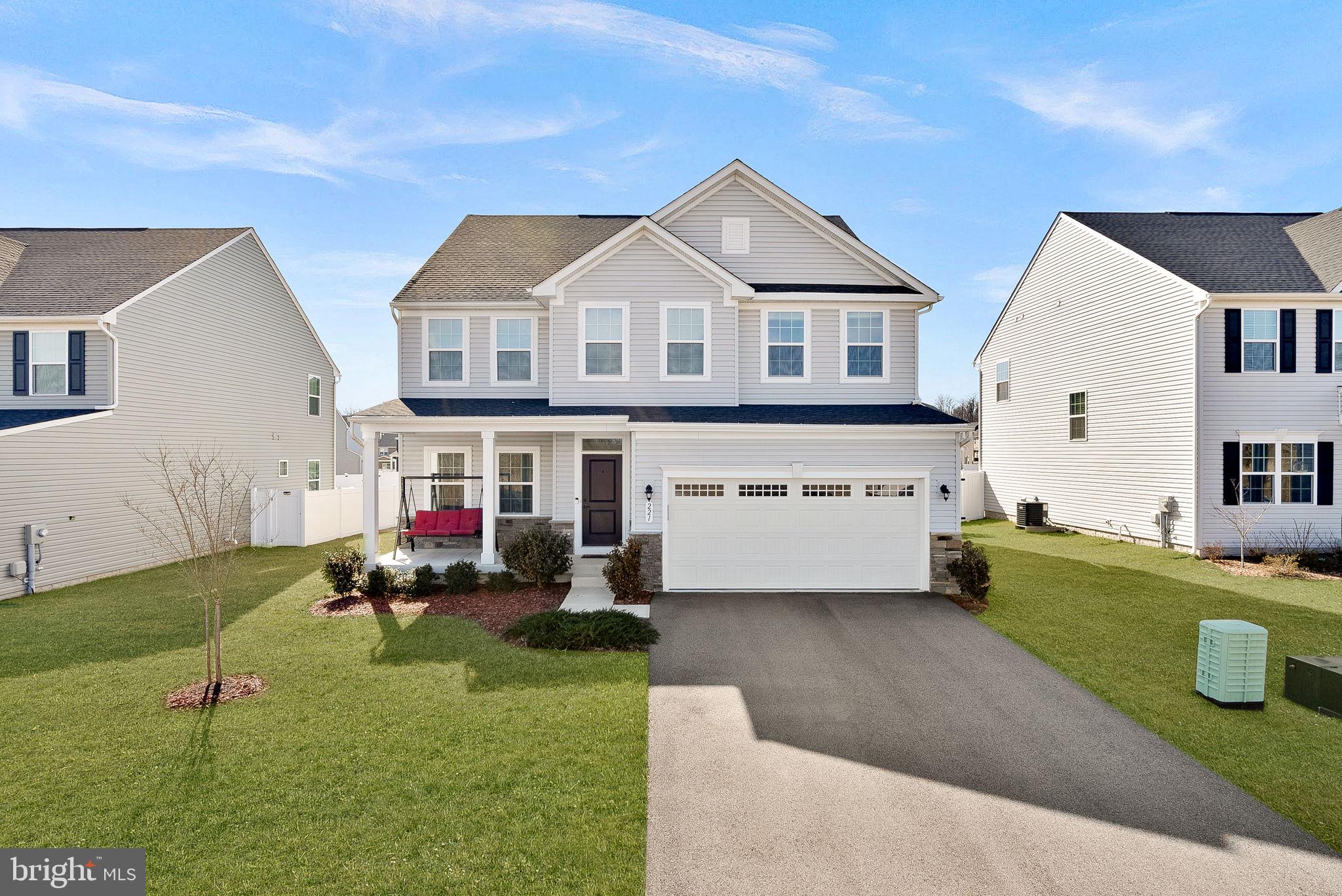 THE LAKES AT MARTINSBURG - Residential