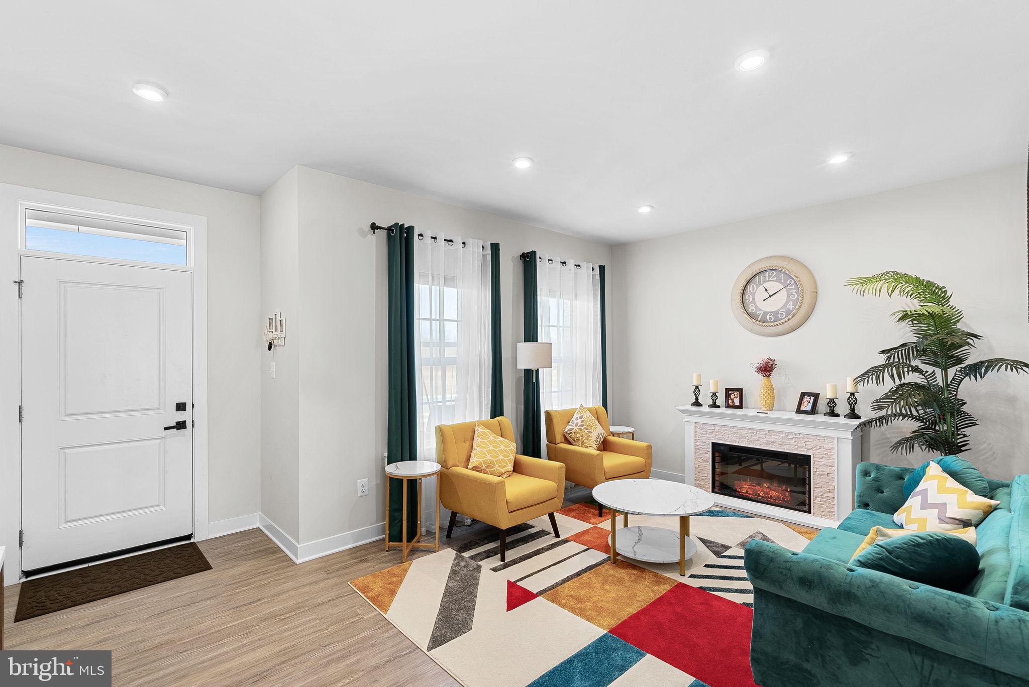 221 PULLMAN WAY