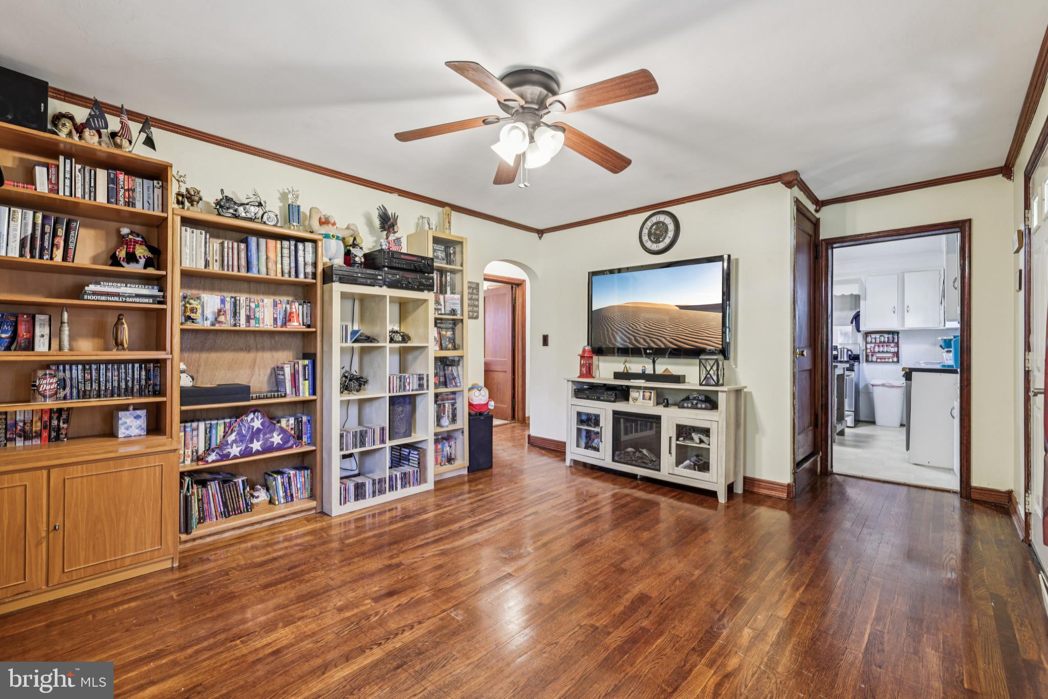 5903 WOODBINE ROAD