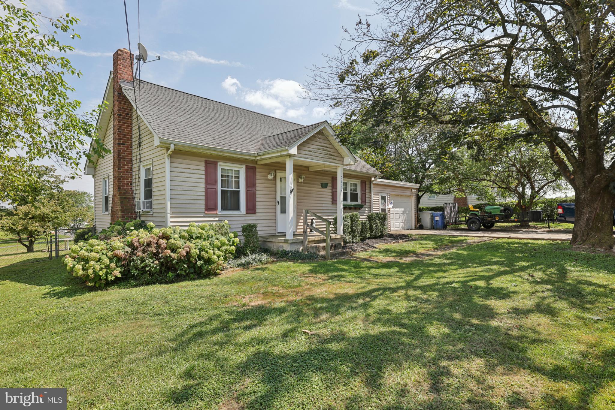5903 WOODBINE ROAD