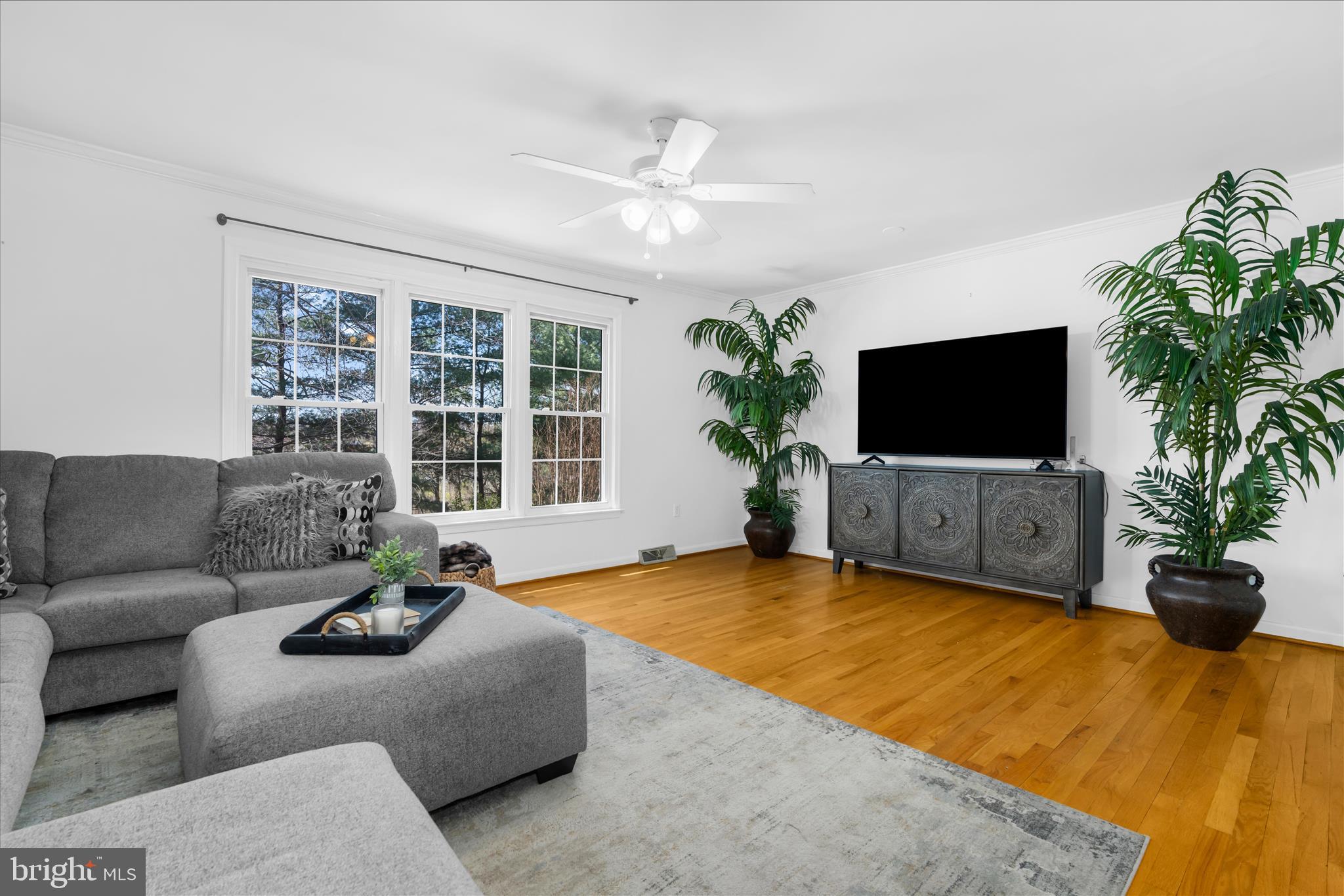 LAKE LOUISE - Residential