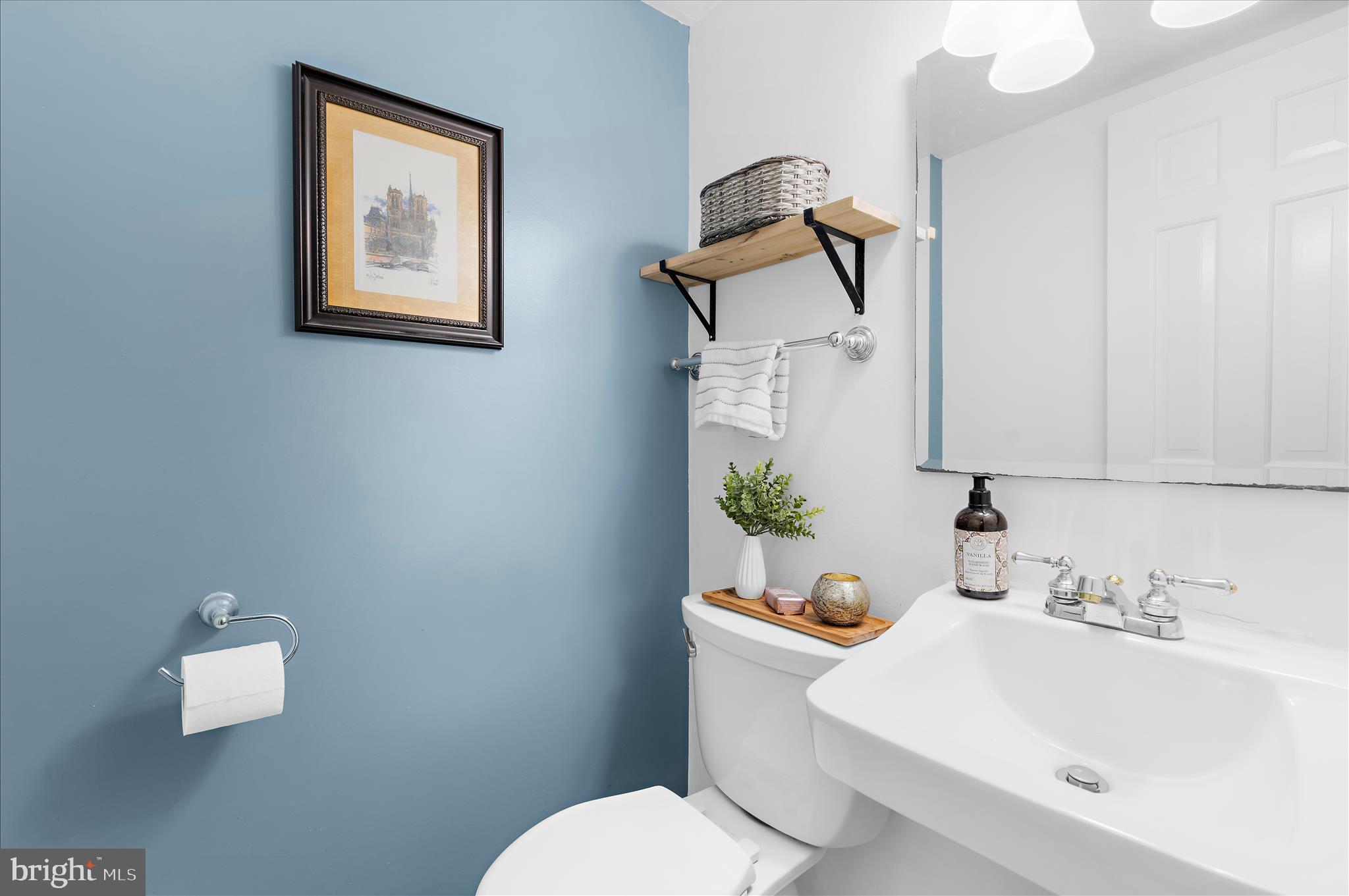 LAKE LOUISE - Residential