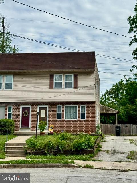 27 S WOODLAND AVENUE