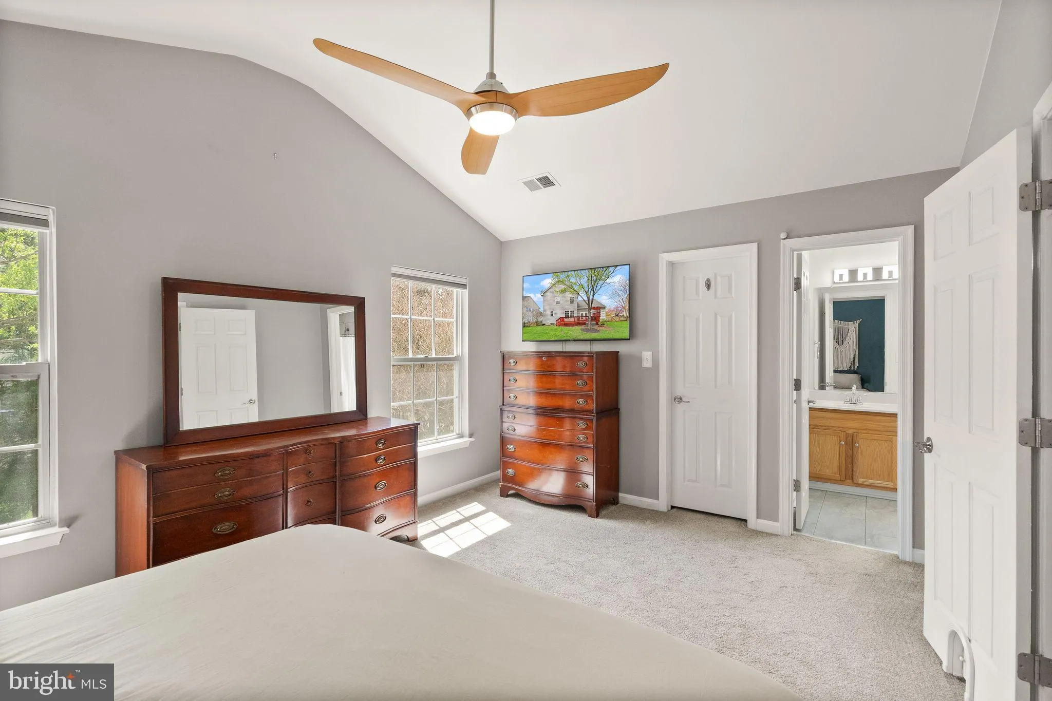 Bristow, Virginia 20136, United States, 4 Bedrooms Bedrooms, ,4 BathroomsBathrooms,Residential,Pending,112750