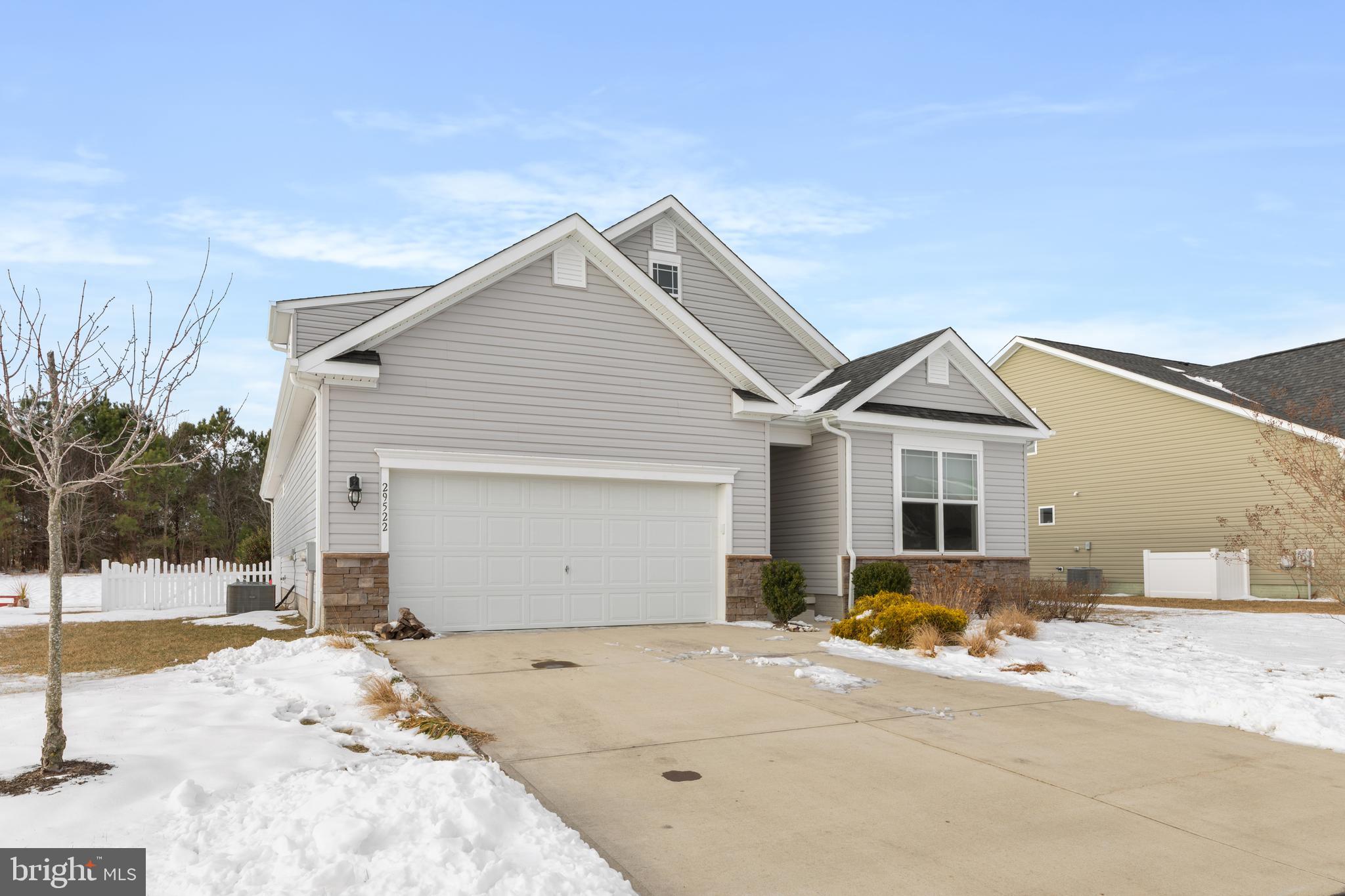 29522 FIELDSTONE DRIVE