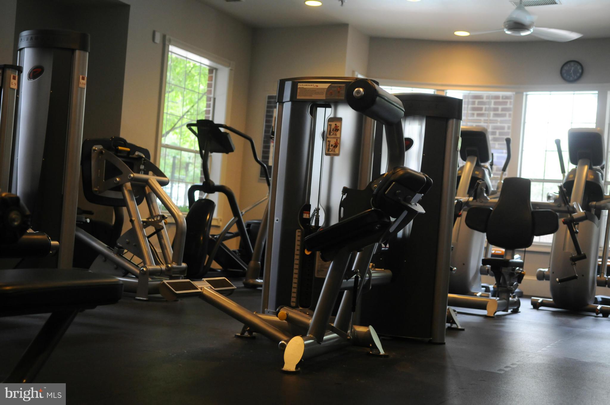 GATES OF MCLEAN - Residential Lease