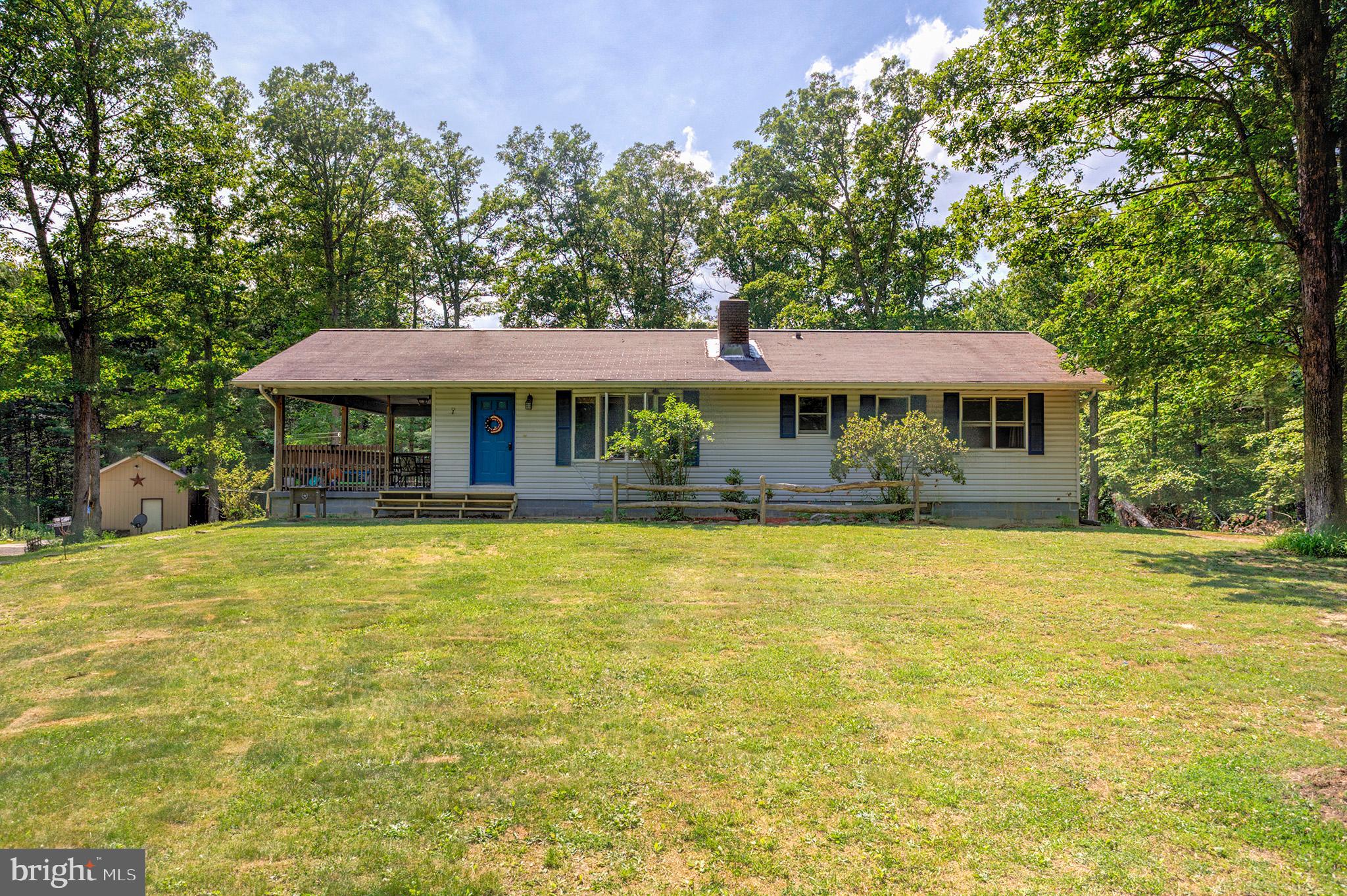 LAKE FERNDALE - Residential