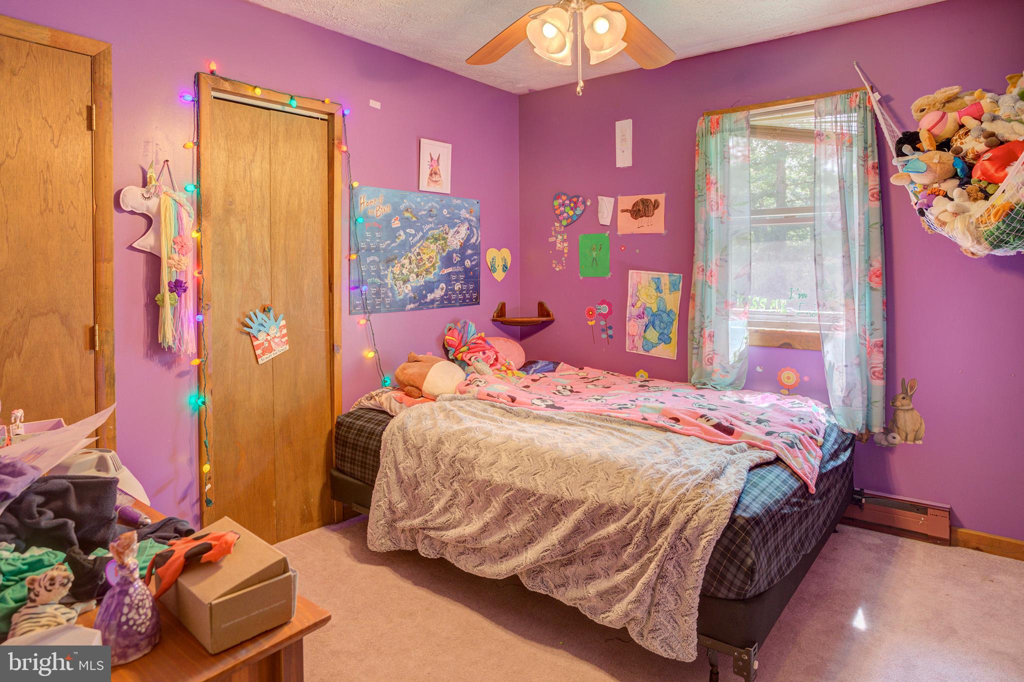 LAKE FERNDALE - Residential