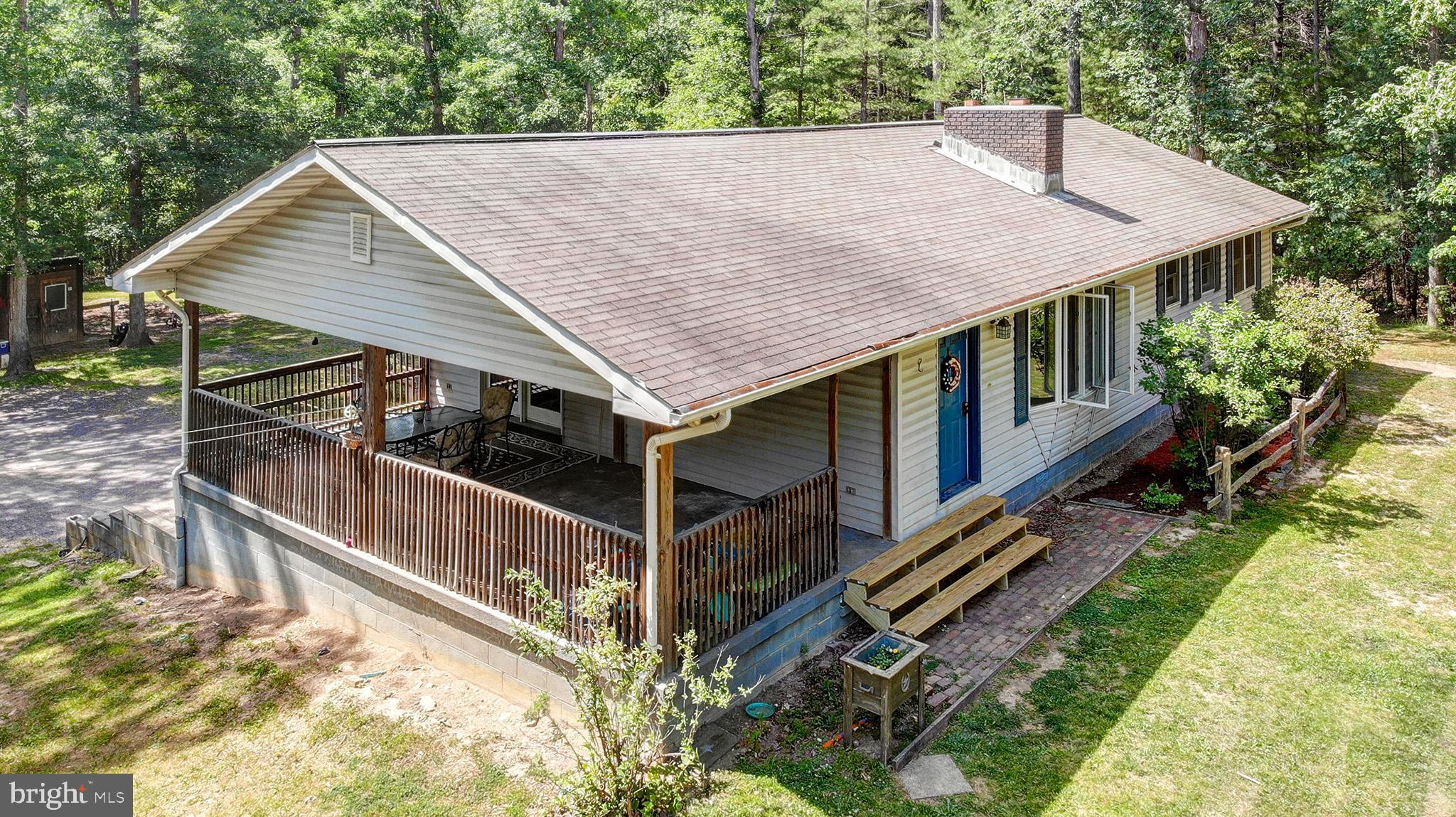 LAKE FERNDALE - Residential