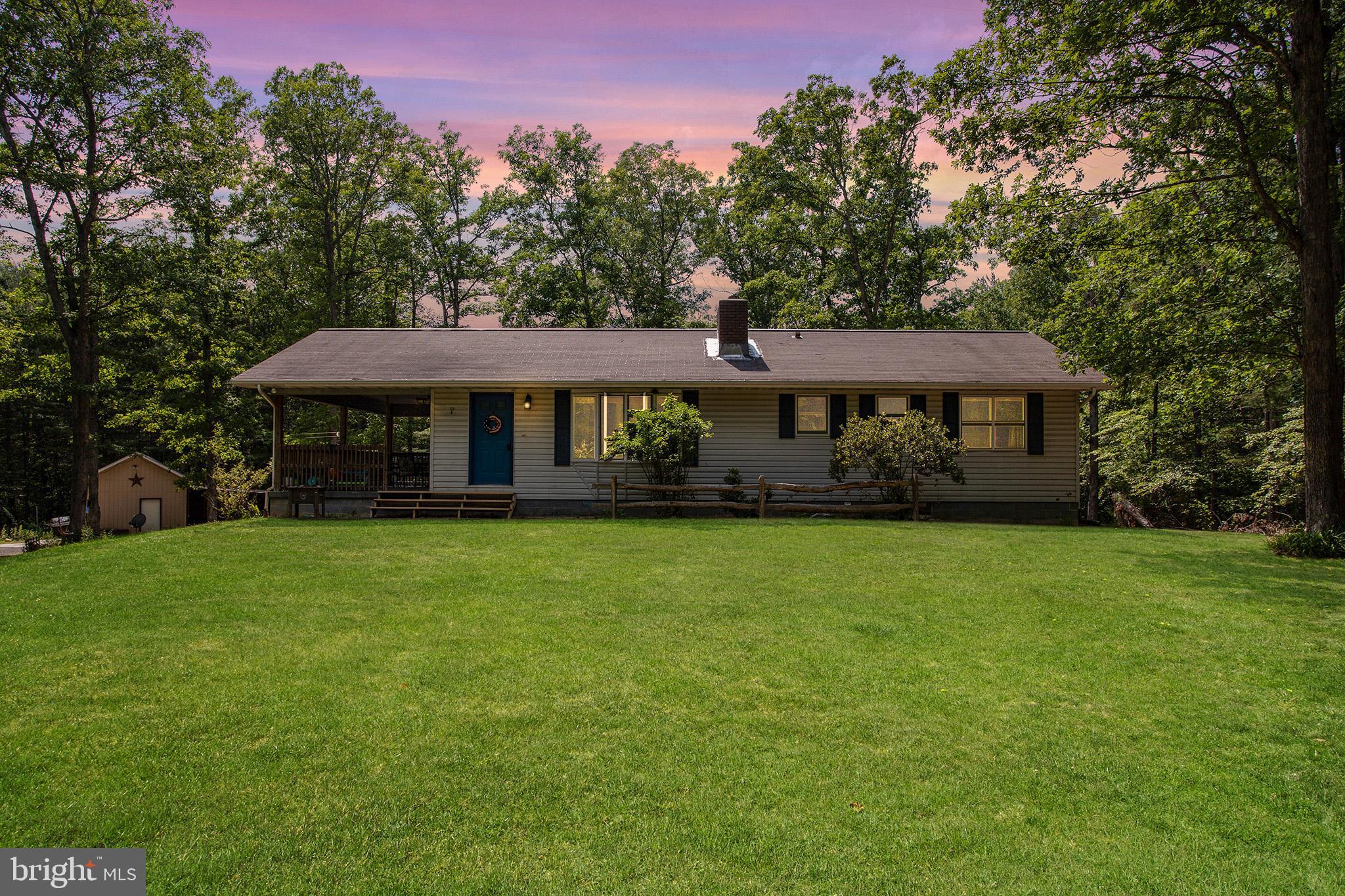 LAKE FERNDALE - Residential