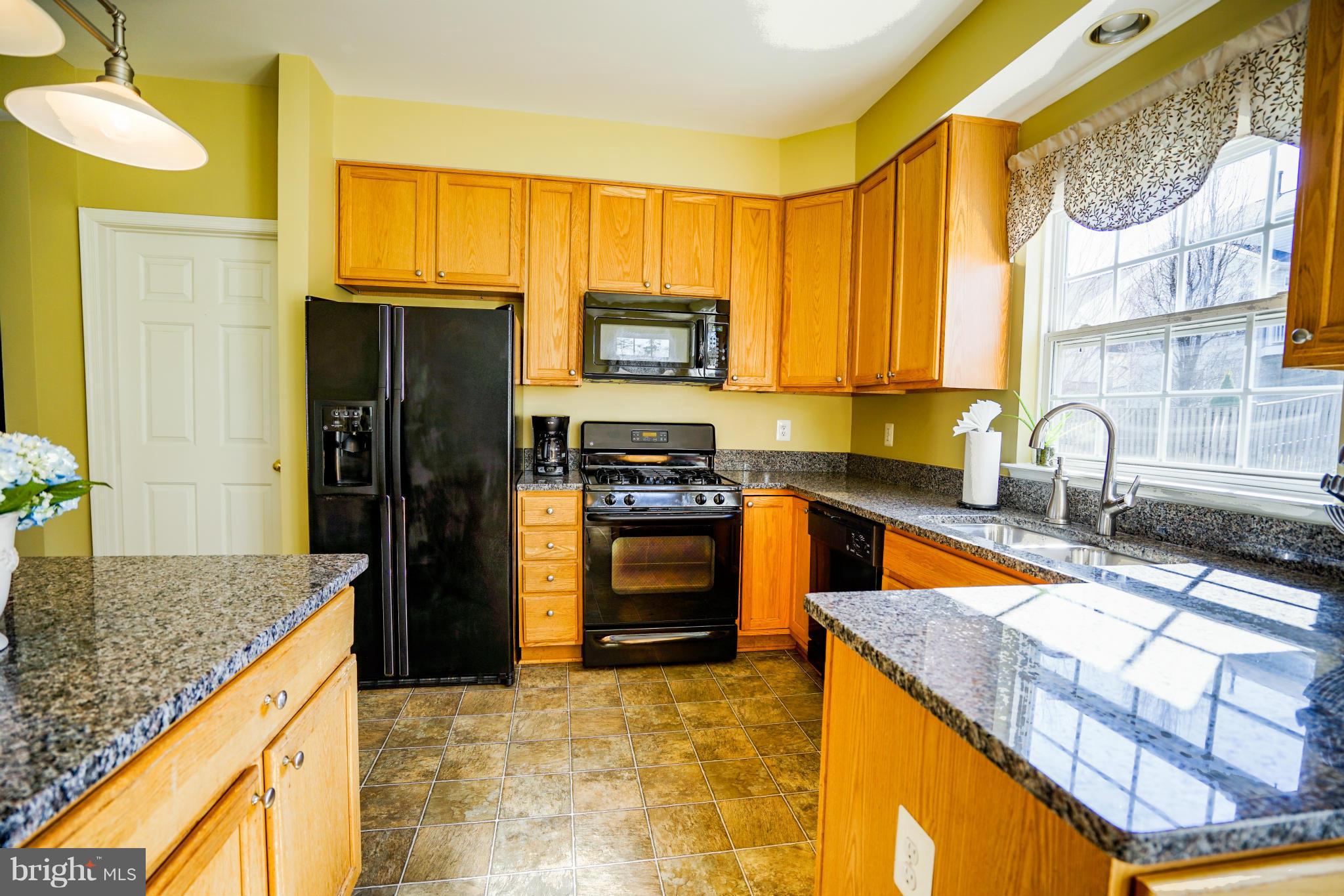 SOMERSET - Residential