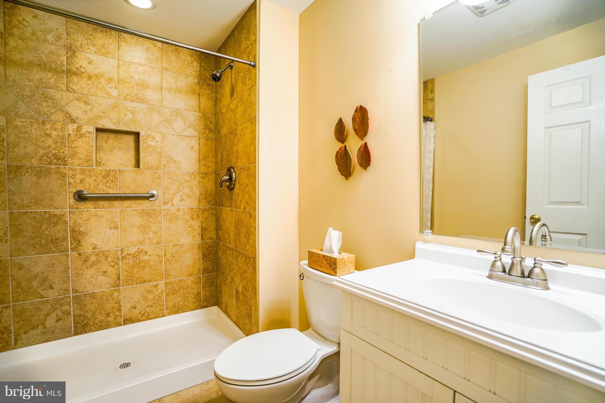 SOMERSET - Residential