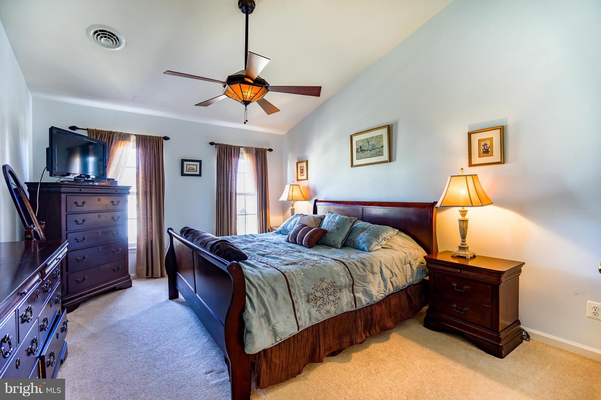 SOMERSET - Residential