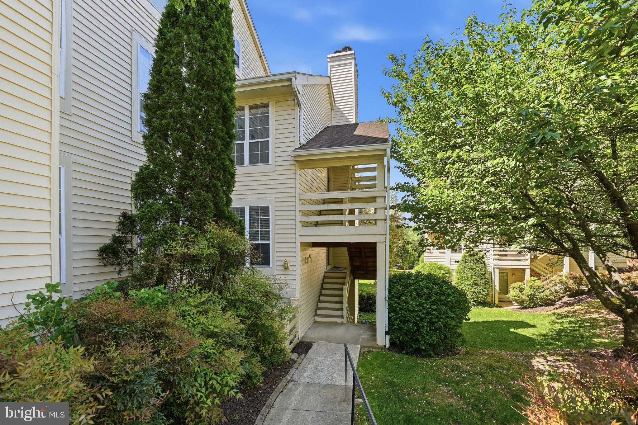 6603 JUPITER HILLS CIRCLE J J