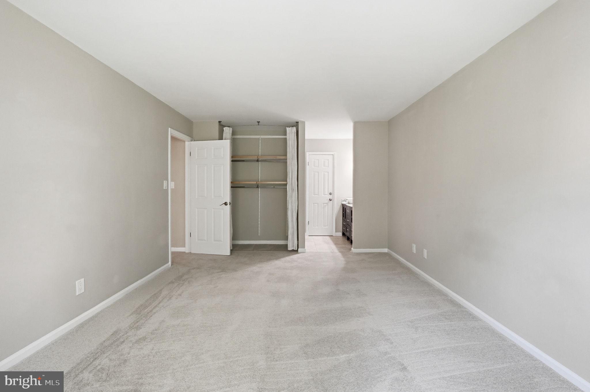 CARR AT PINECREST - Residential