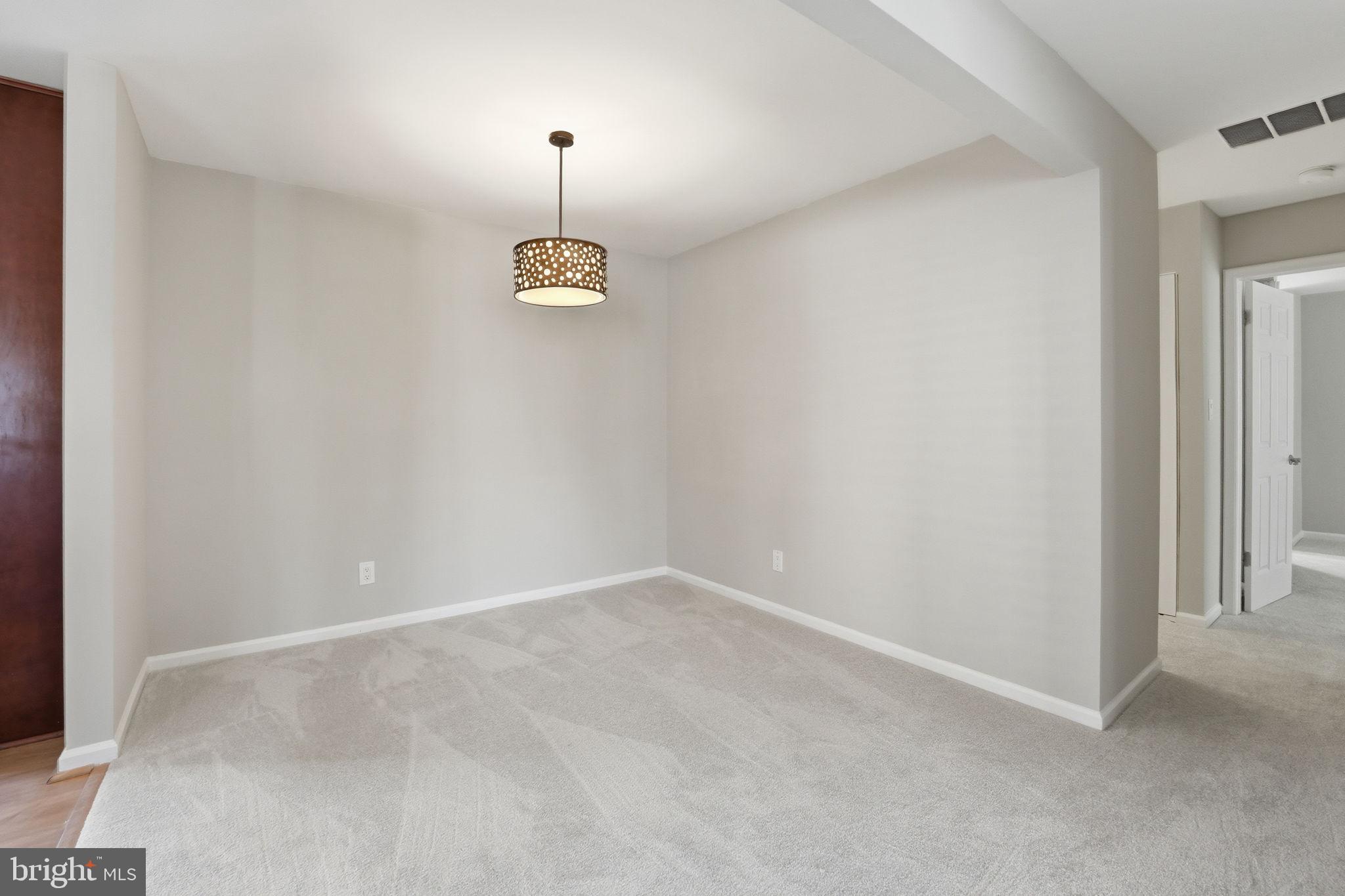 CARR AT PINECREST - Residential
