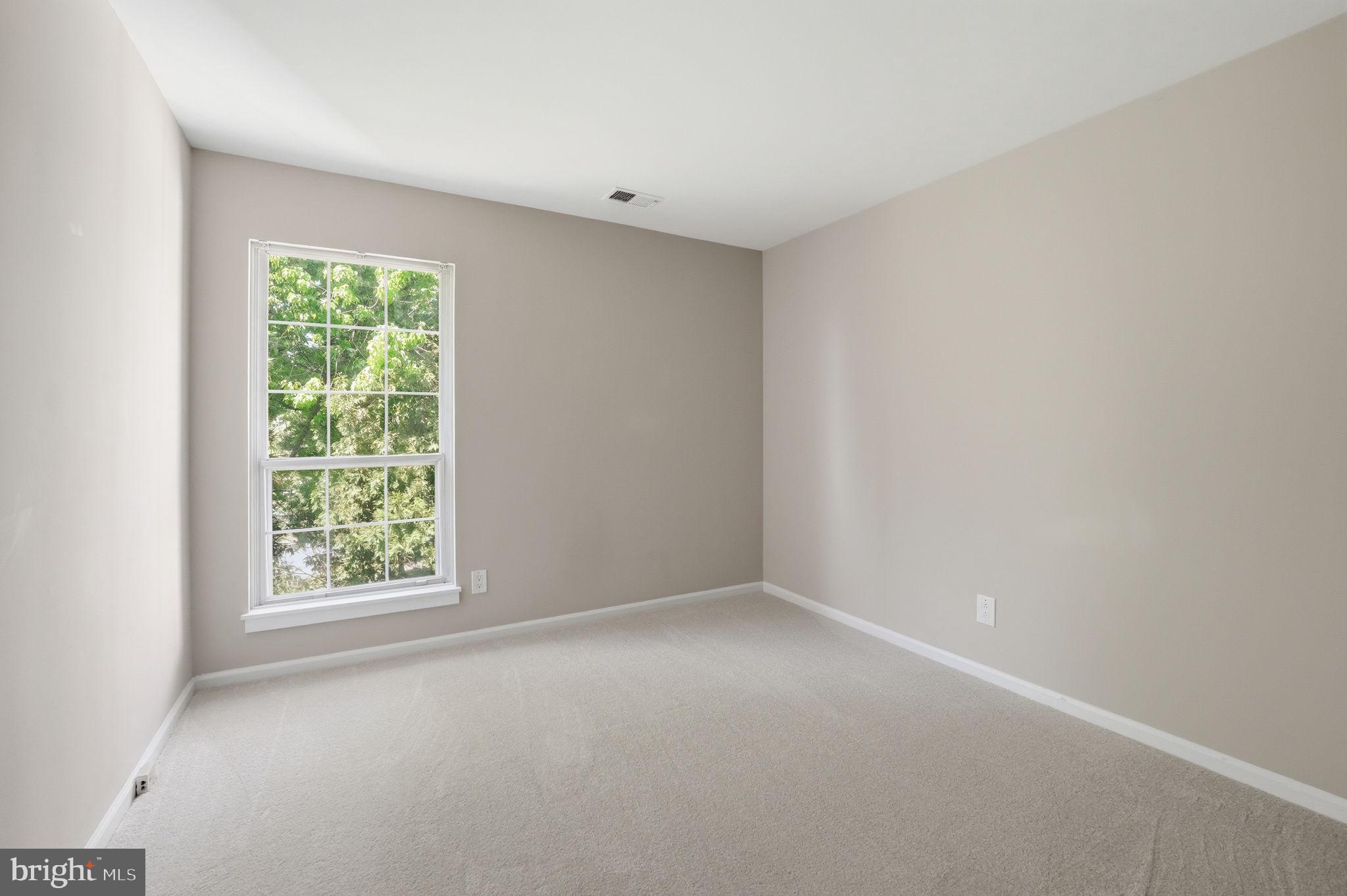 CARR AT PINECREST - Residential
