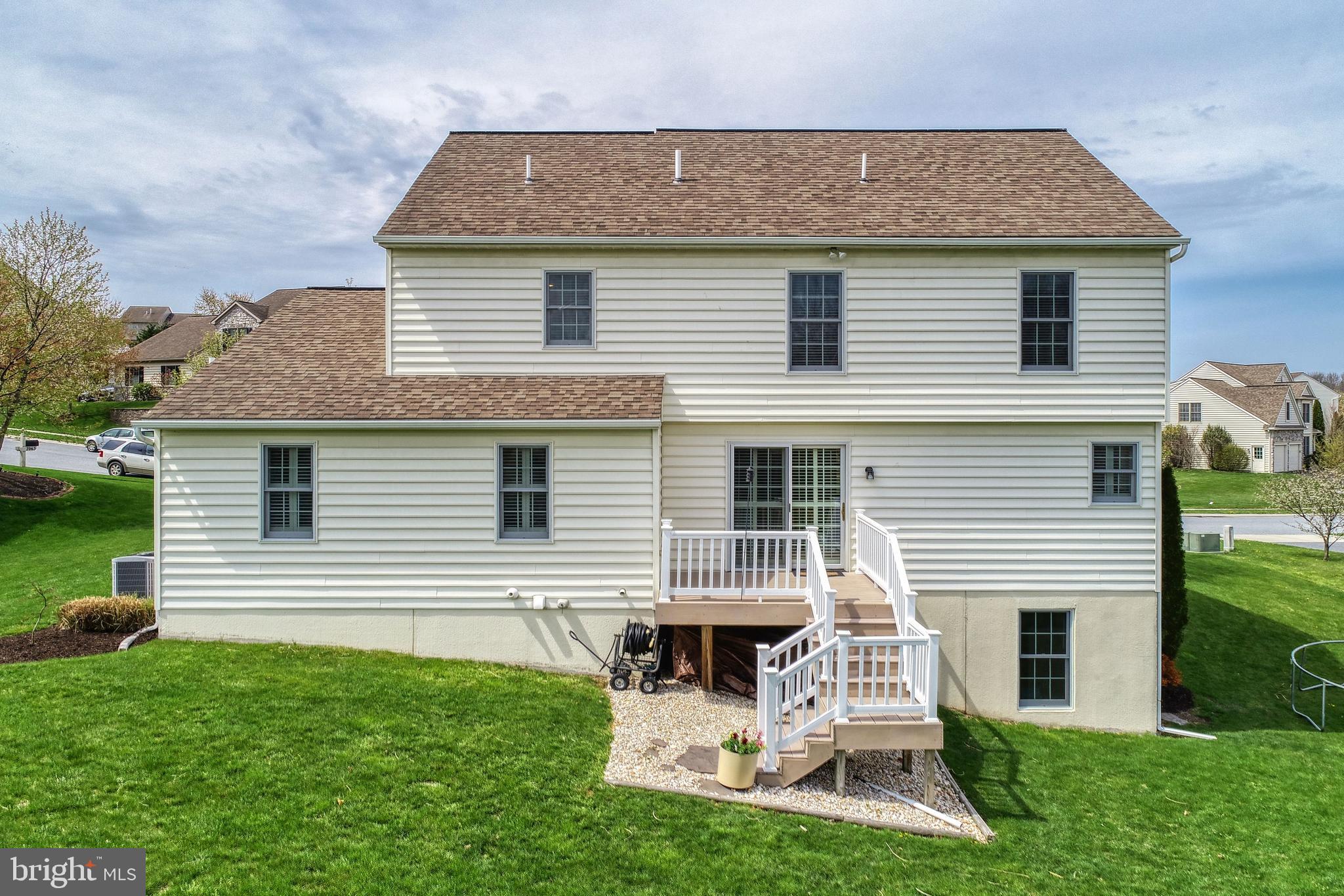 KENDALE OAKS - Residential