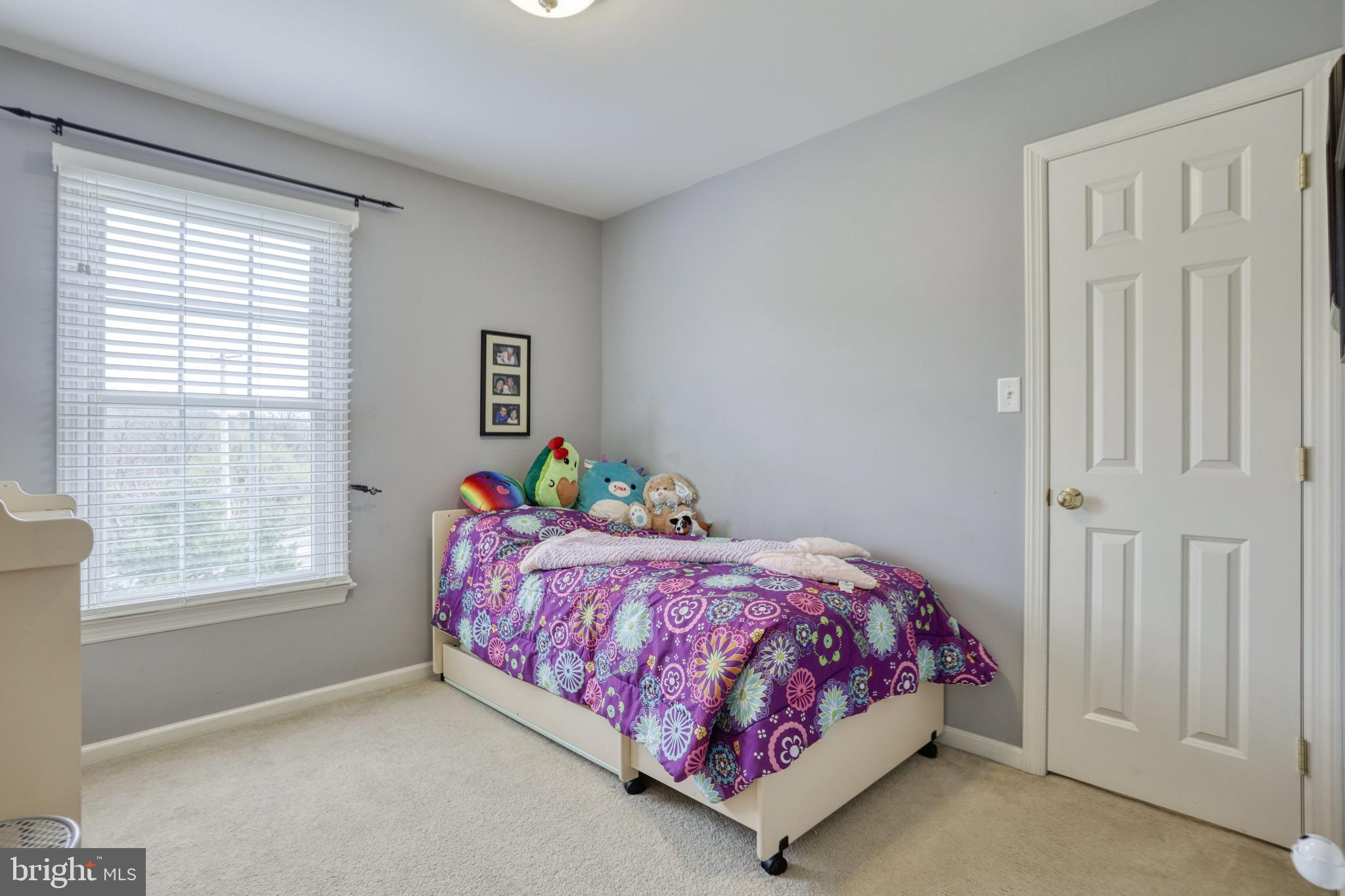 KENDALE OAKS - Residential